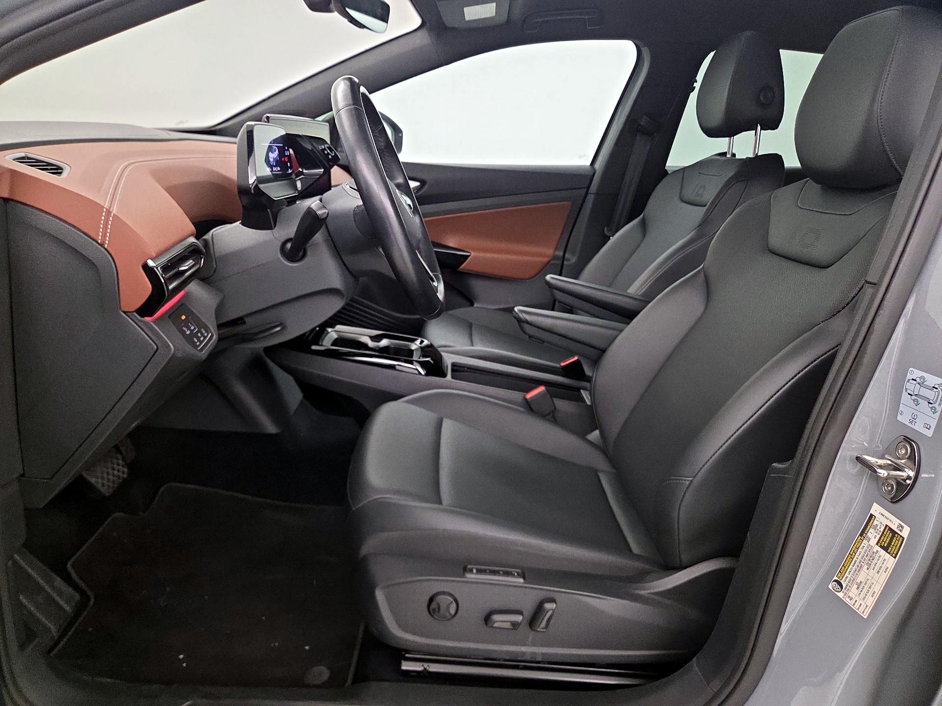 Thumbnail: 2021 Volkswagen ID.4 - 11