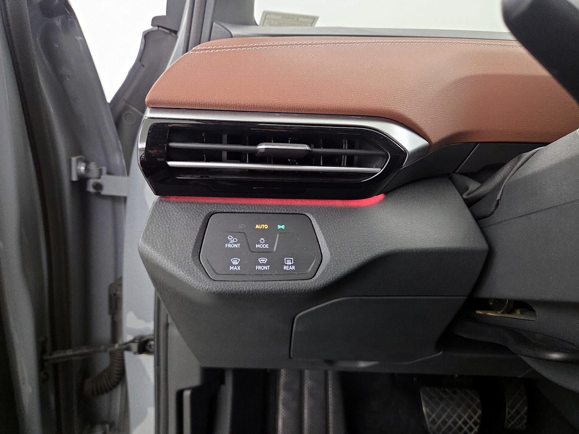 Thumbnail: 2021 Volkswagen ID.4 - 13