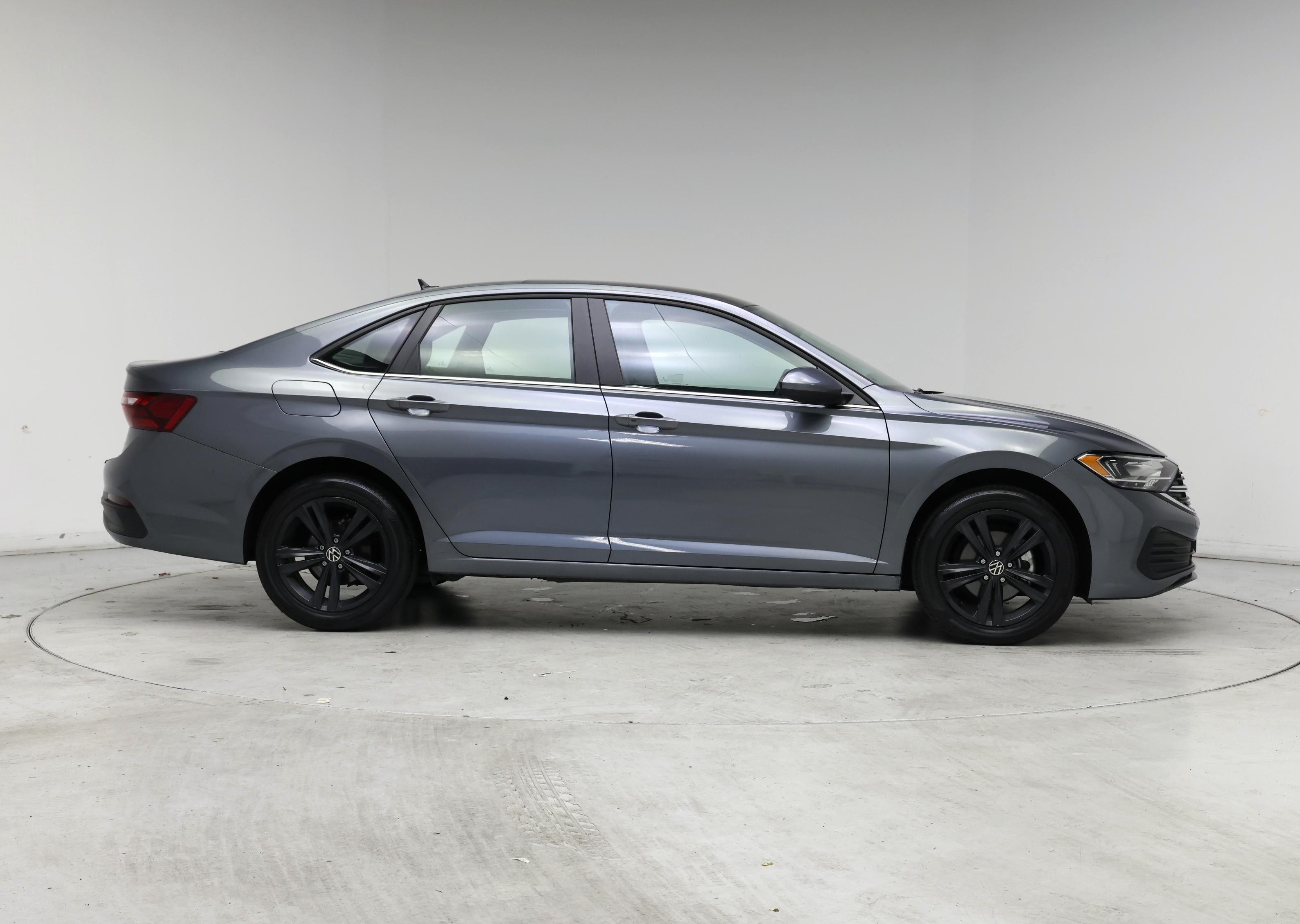Thumbnail: 2023 Volkswagen Jetta - 7