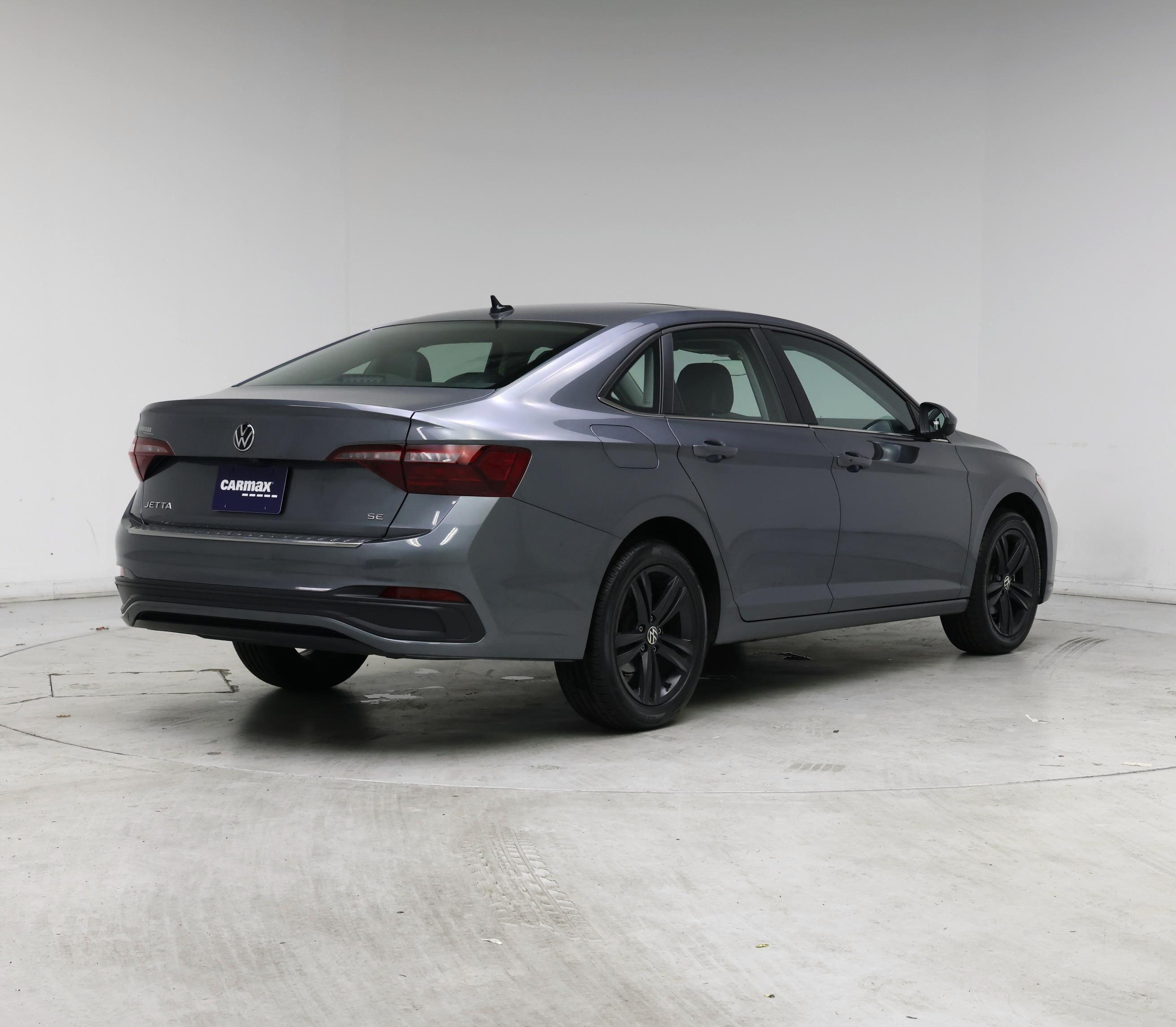 Thumbnail: 2023 Volkswagen Jetta - 8