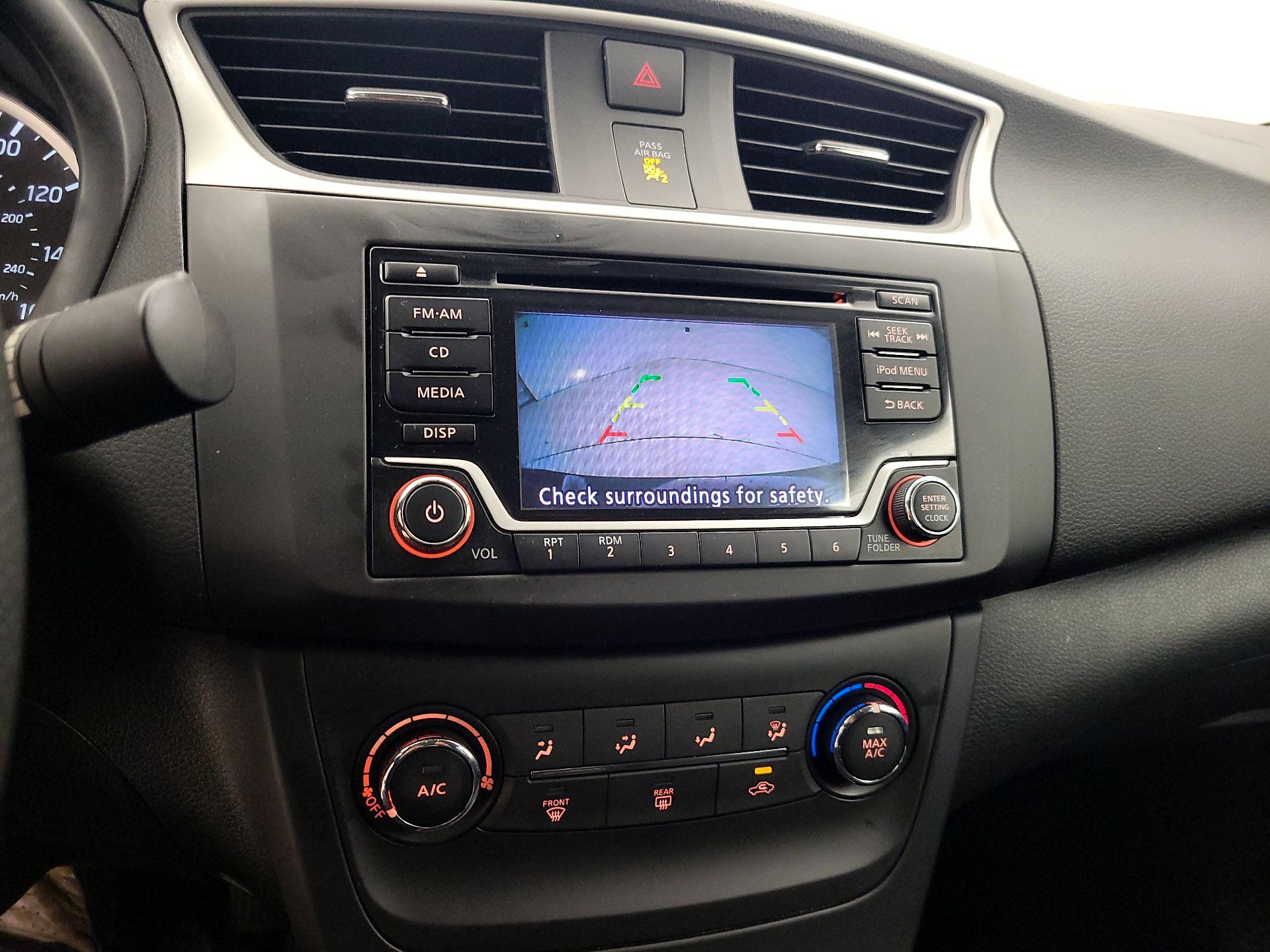 Thumbnail: 2018 Nissan Sentra - 14
