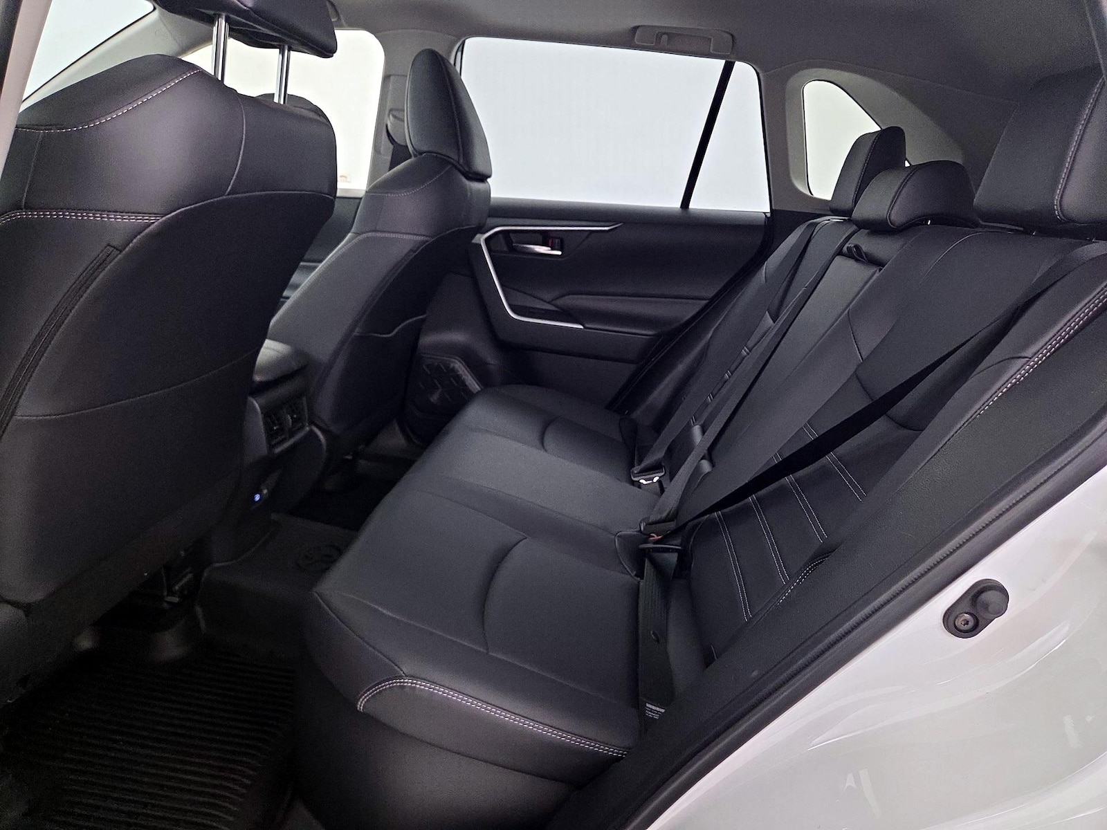 2025 Toyota RAV4 XLE Premium - Photo 22