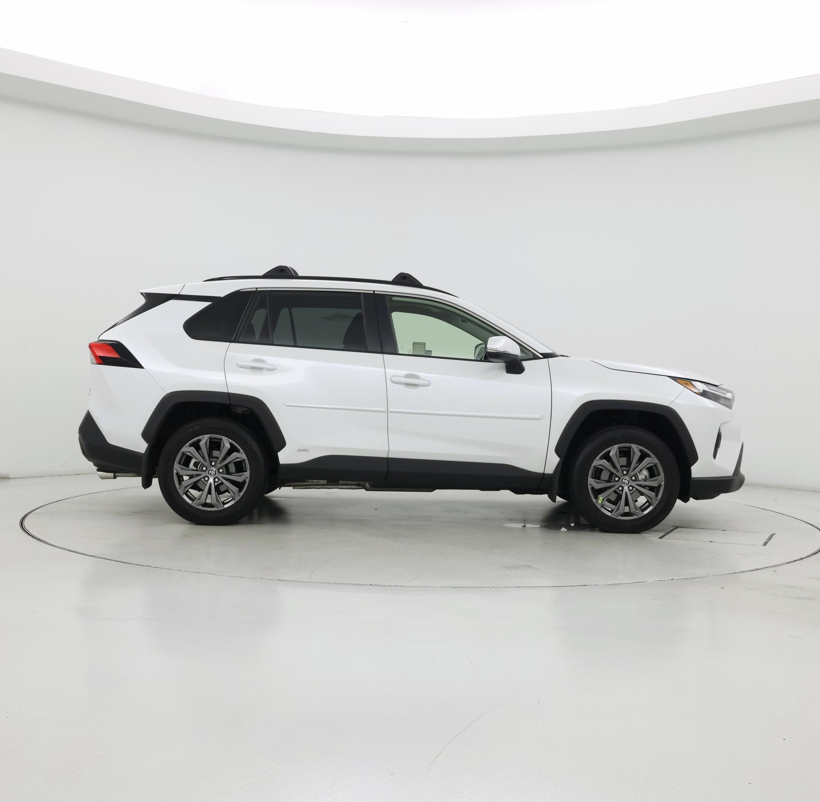 Thumbnail: 2025 Toyota RAV4 - 7