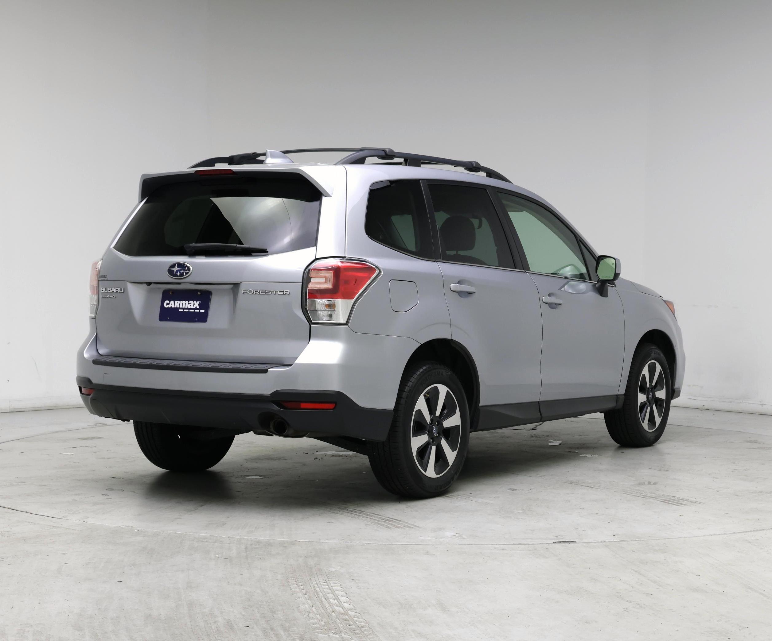 Thumbnail: 2018 Subaru Forester - 8