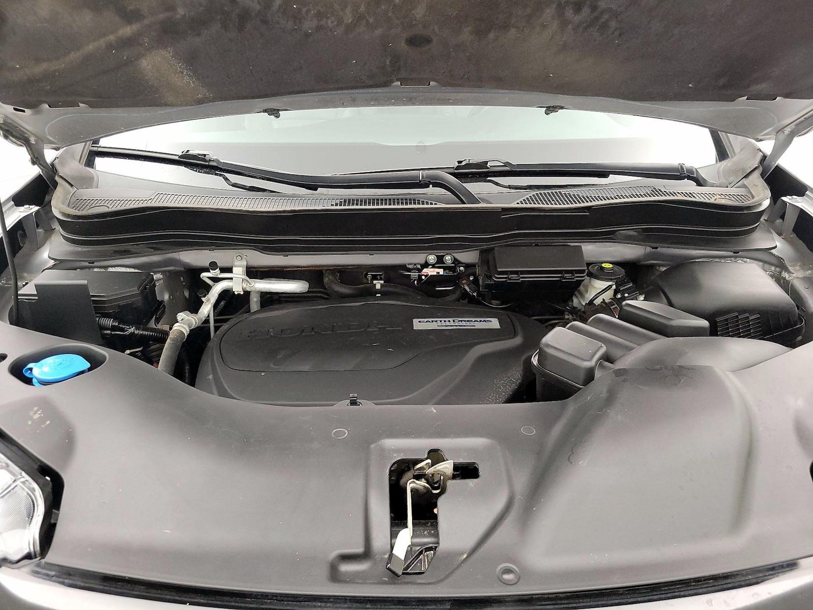 2021 Honda Pilot SE - Photo 24