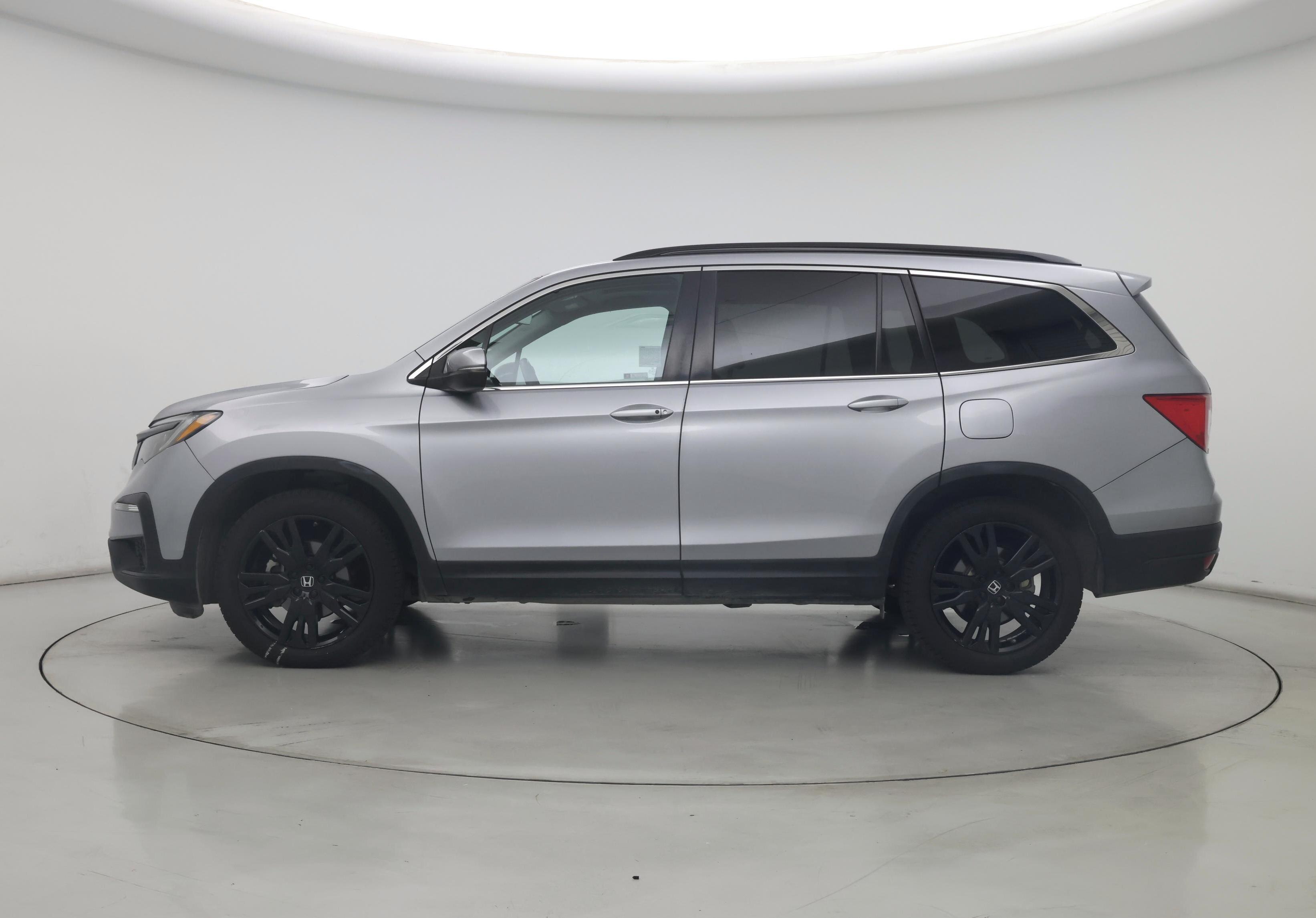 Thumbnail: 2021 Honda Pilot - 3