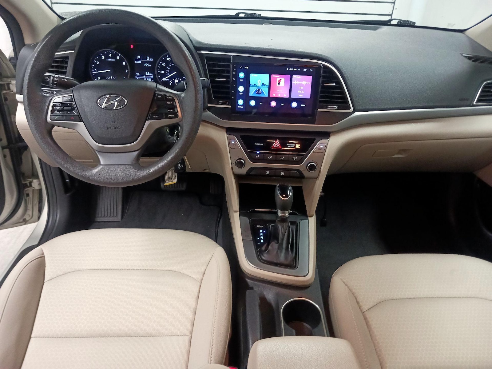 2018 Hyundai Elantra SE - Photo 10