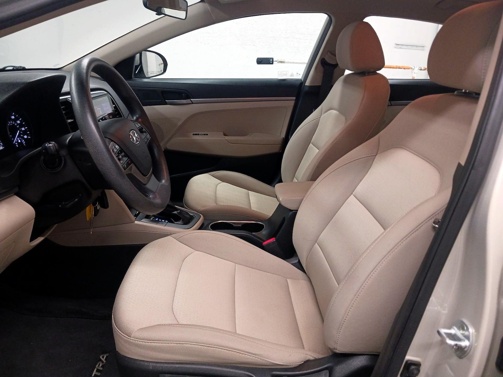 2018 Hyundai Elantra SE - Photo 12