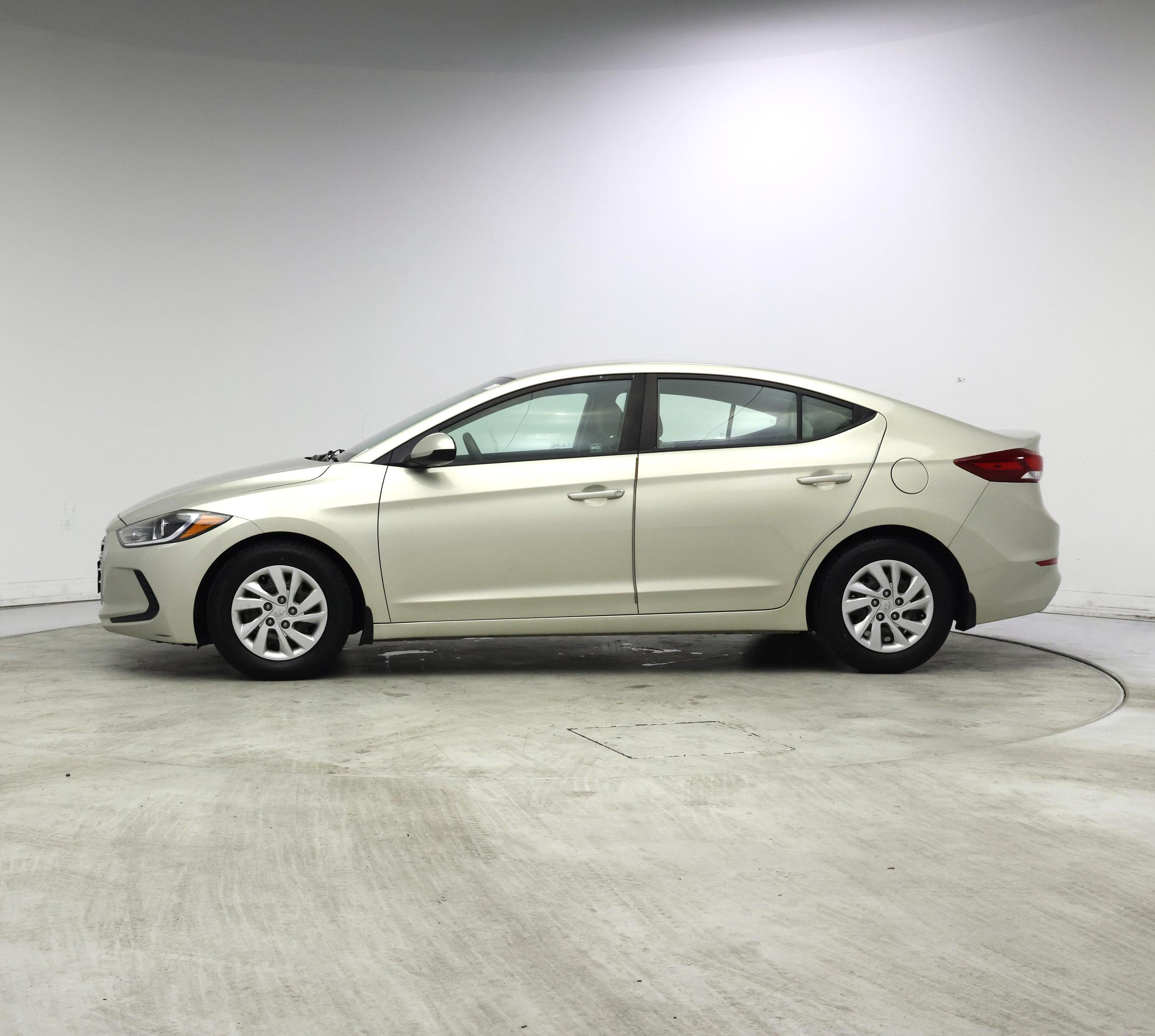 Thumbnail: 2018 Hyundai Elantra - 3