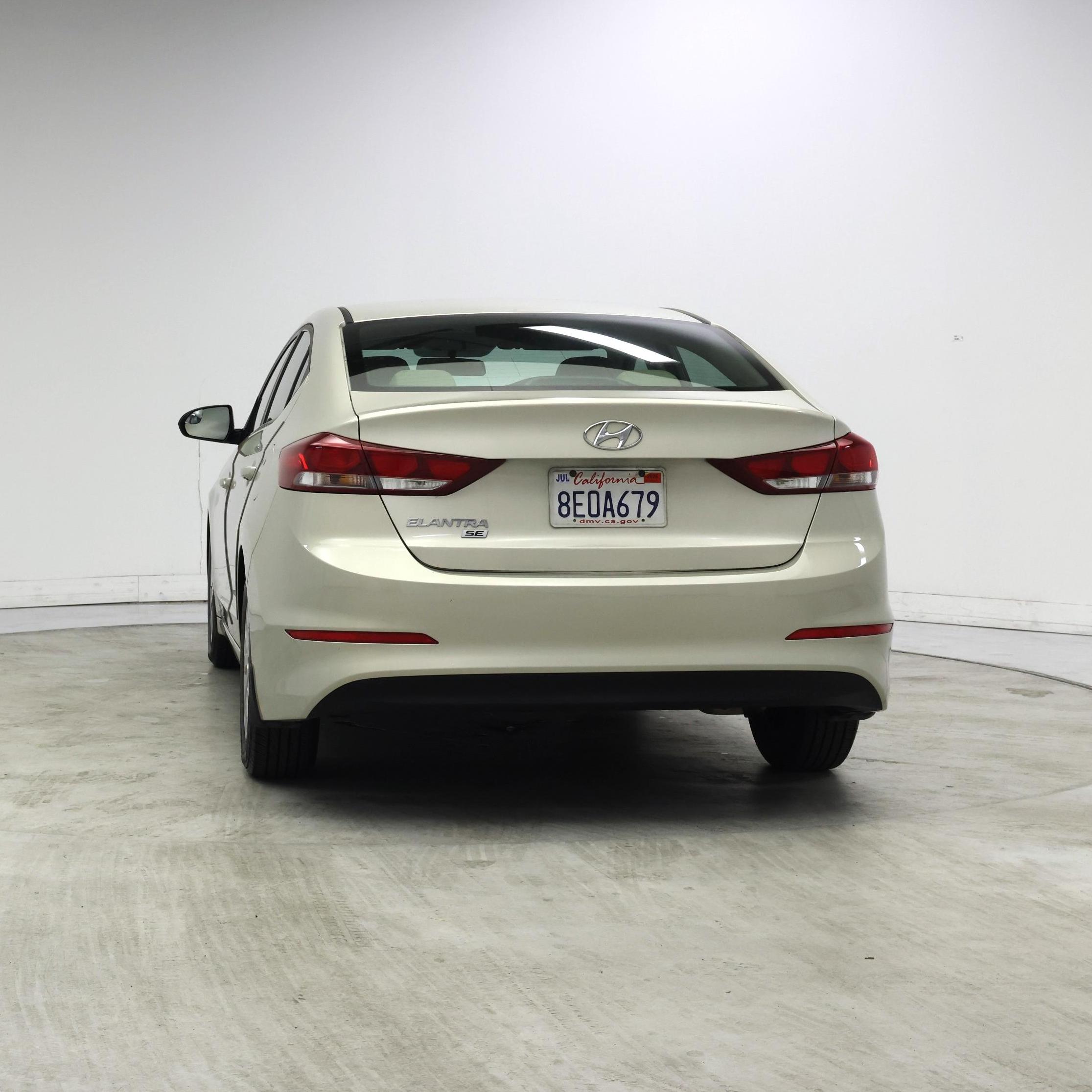 Thumbnail: 2018 Hyundai Elantra - 6