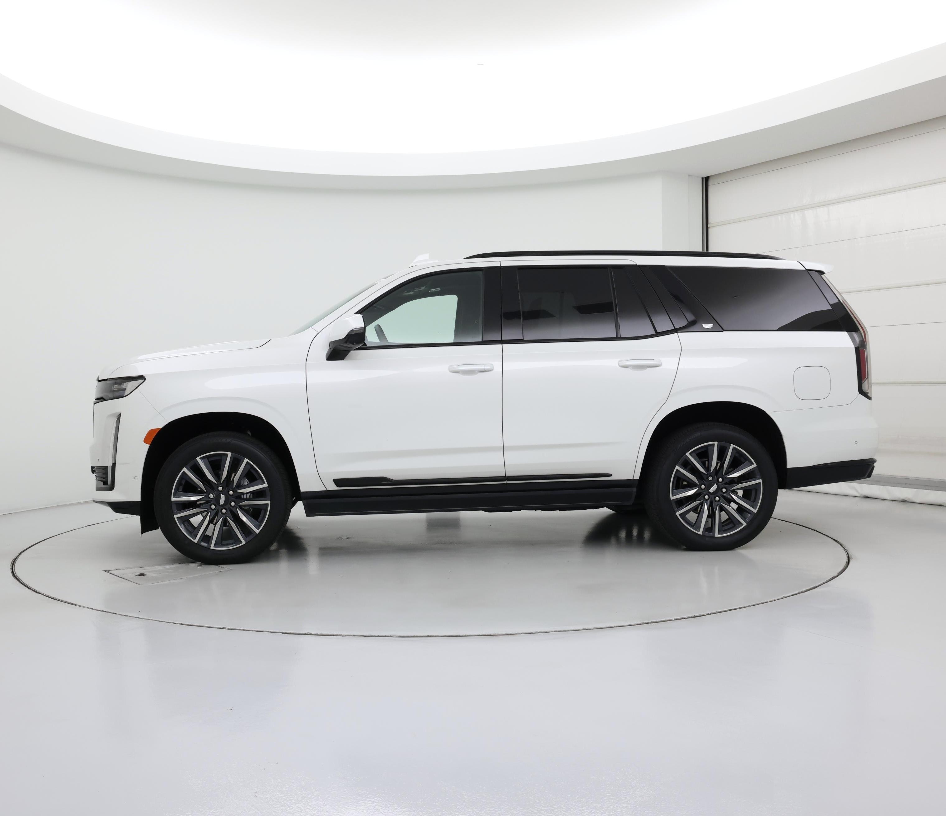 Thumbnail: 2023 Cadillac Escalade - 3