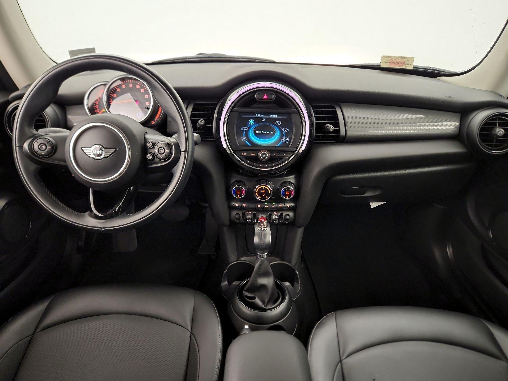 Thumbnail: 2018 MINI Cooper Hardtop - 9