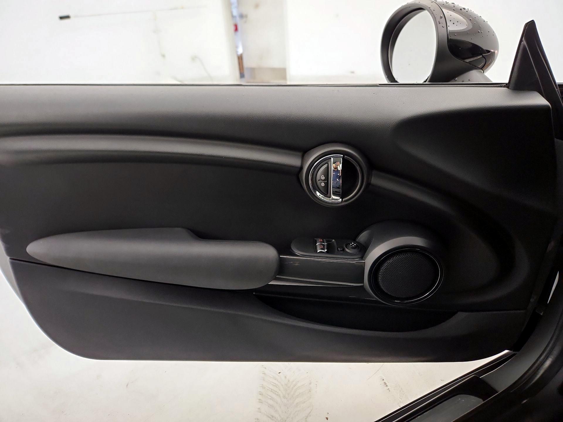 Thumbnail: 2018 MINI Cooper Hardtop - 12