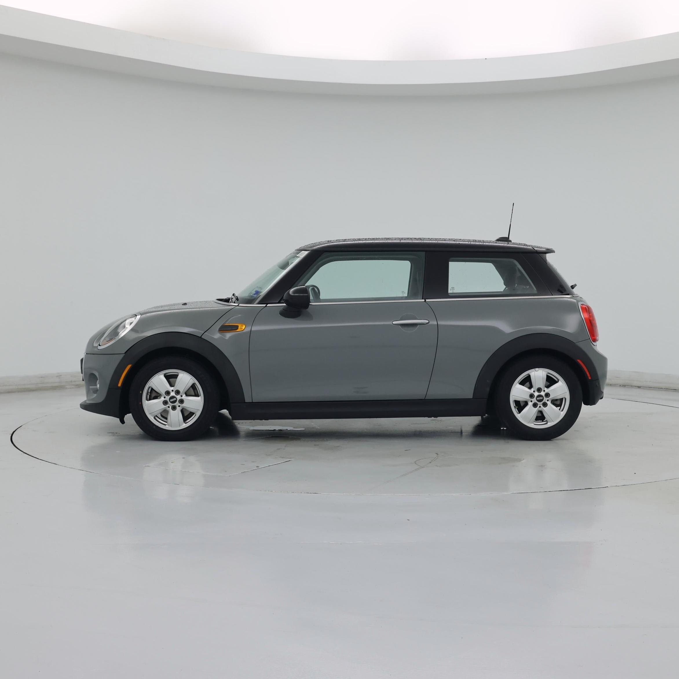 Thumbnail: 2018 MINI Cooper Hardtop - 3
