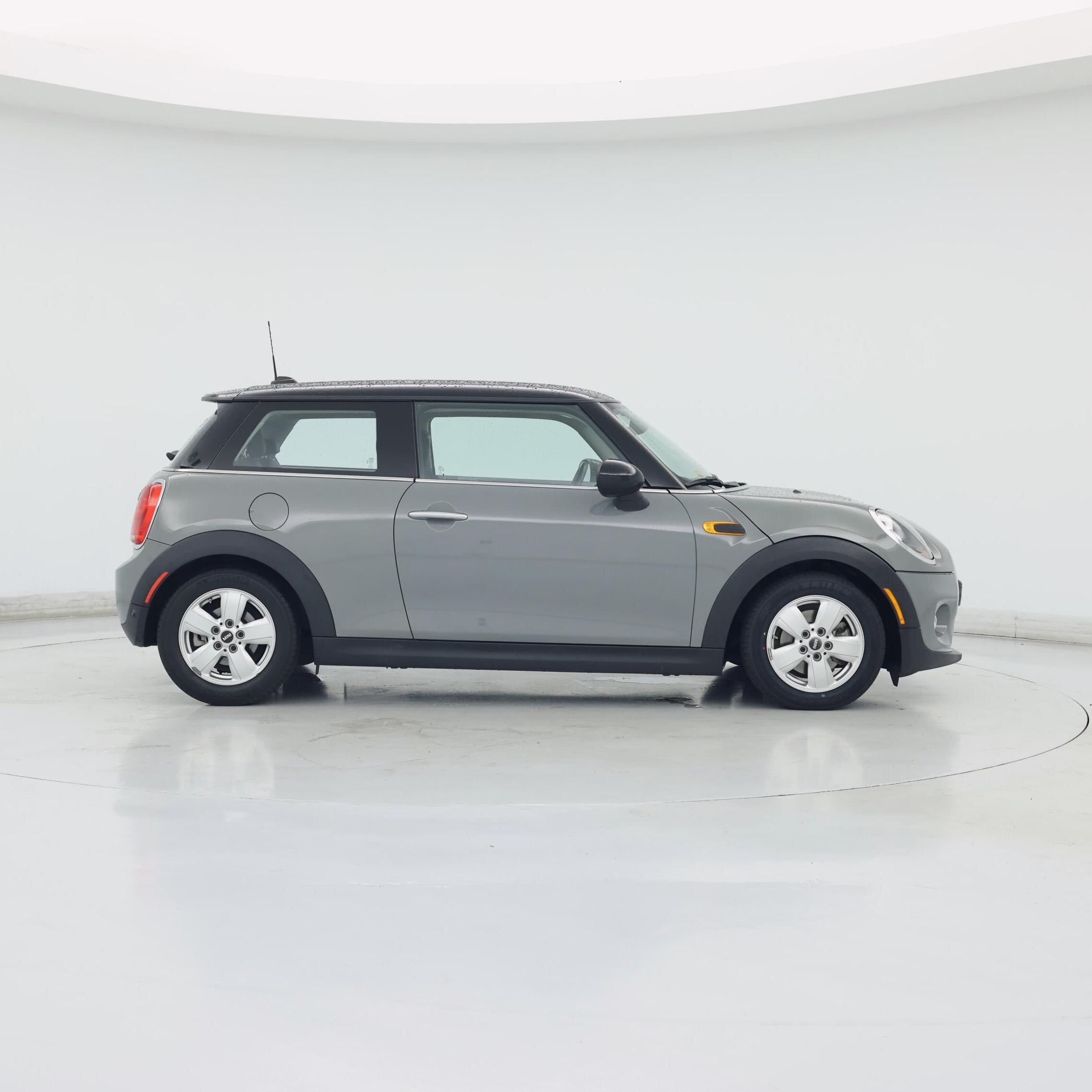 Thumbnail: 2018 MINI Cooper Hardtop - 7