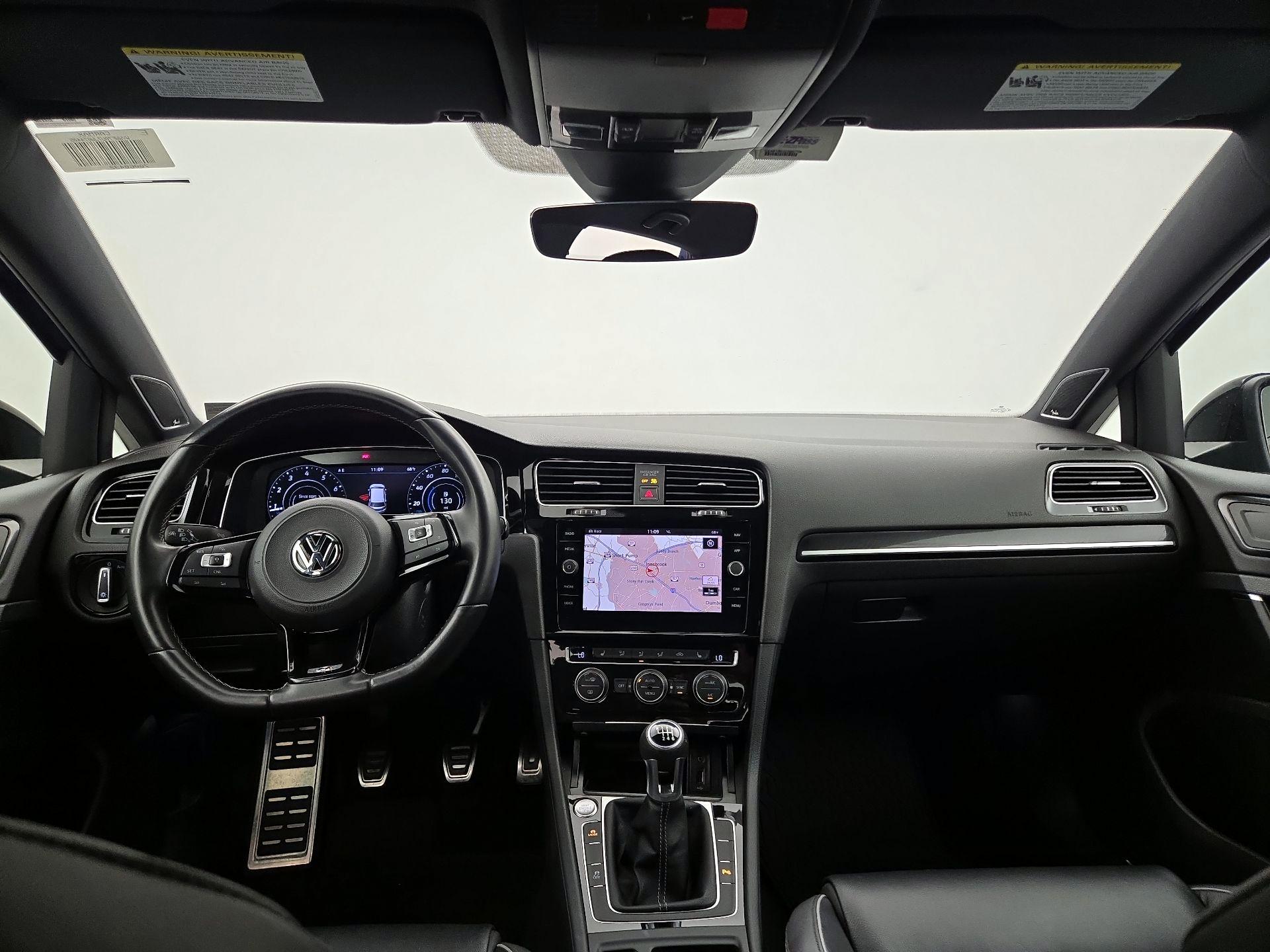 Thumbnail: 2018 Volkswagen Golf - 9