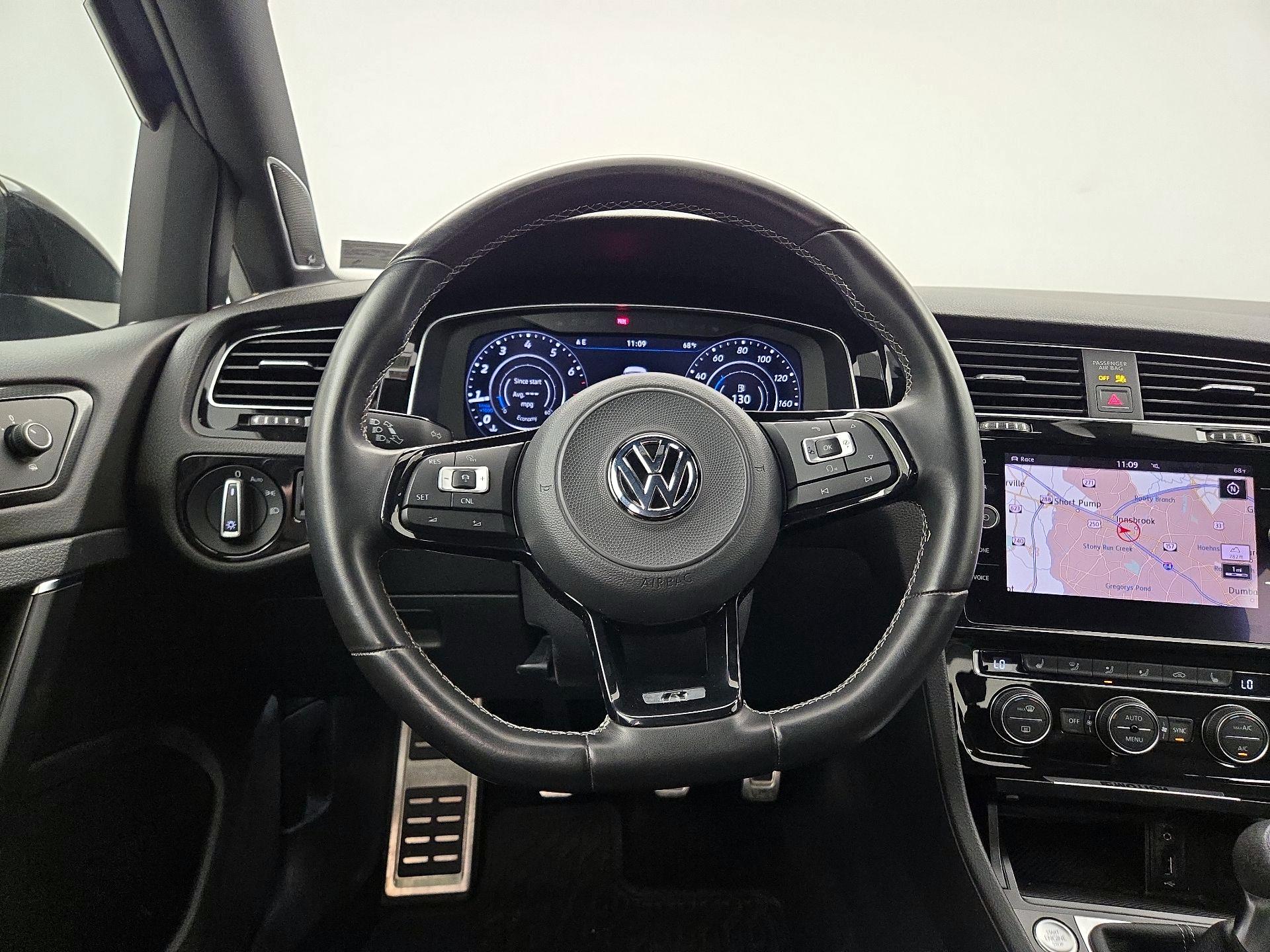 Thumbnail: 2018 Volkswagen Golf - 10