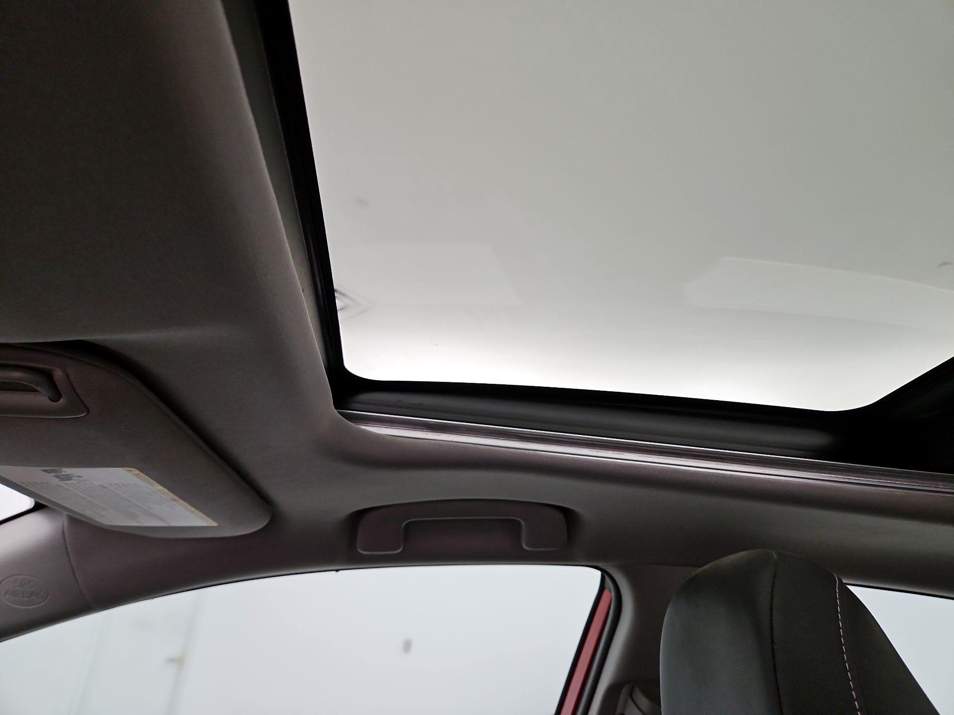 Thumbnail: 2020 Toyota Camry - 19