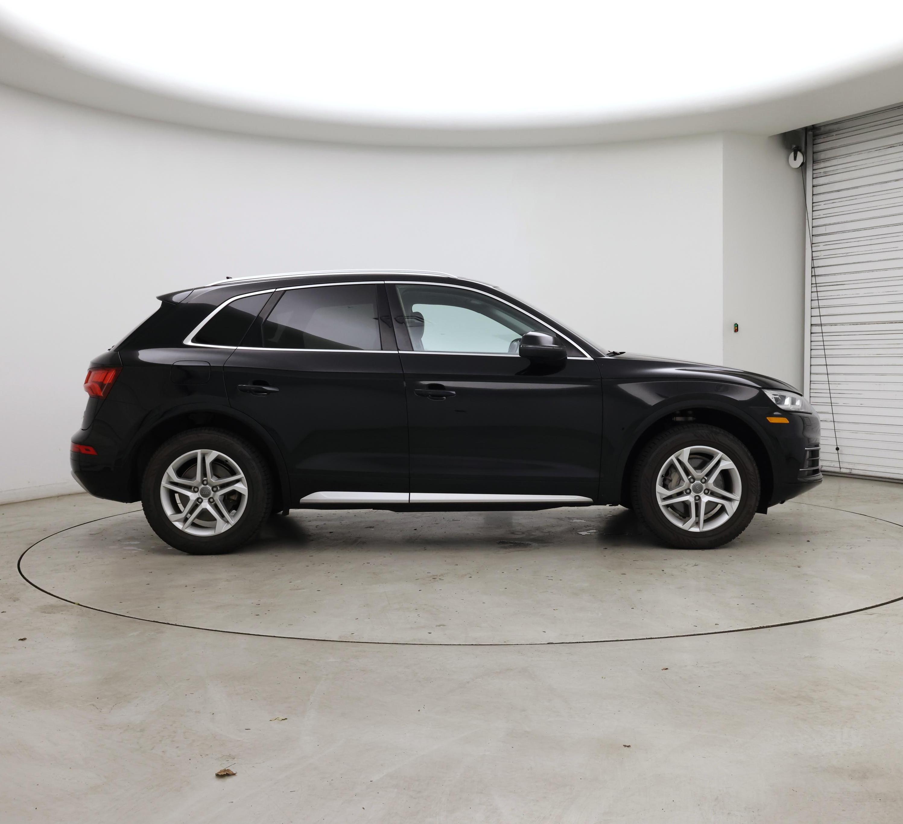 Thumbnail: 2018 Audi Q5 - 7