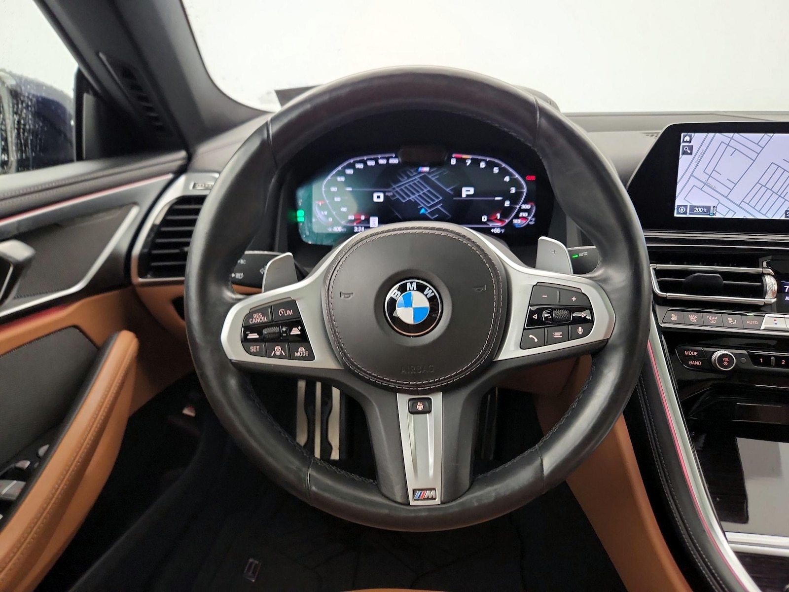 2022 BMW 8 Series 840i - Photo 11