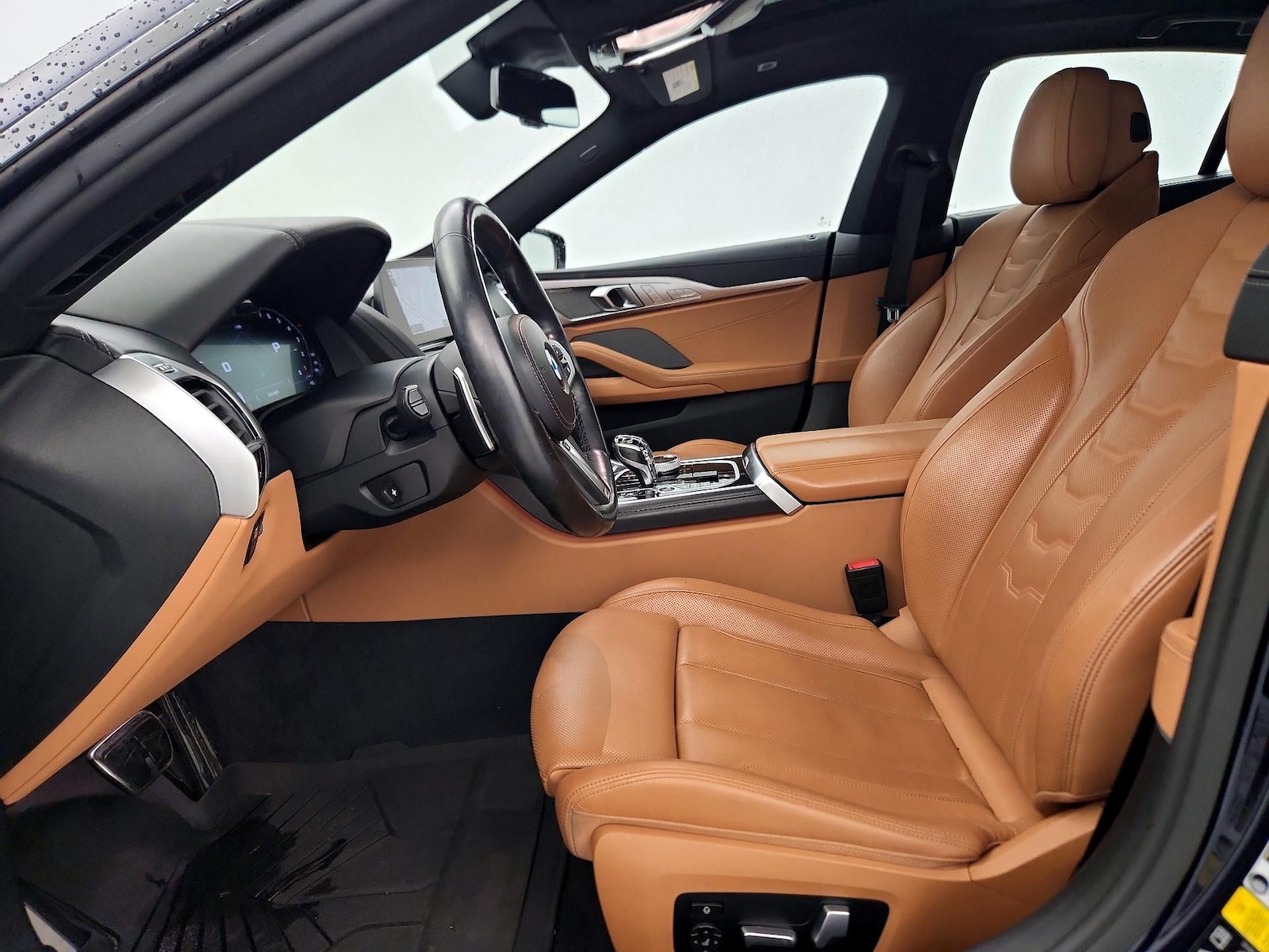 2022 BMW 8 Series 840i - Photo 12