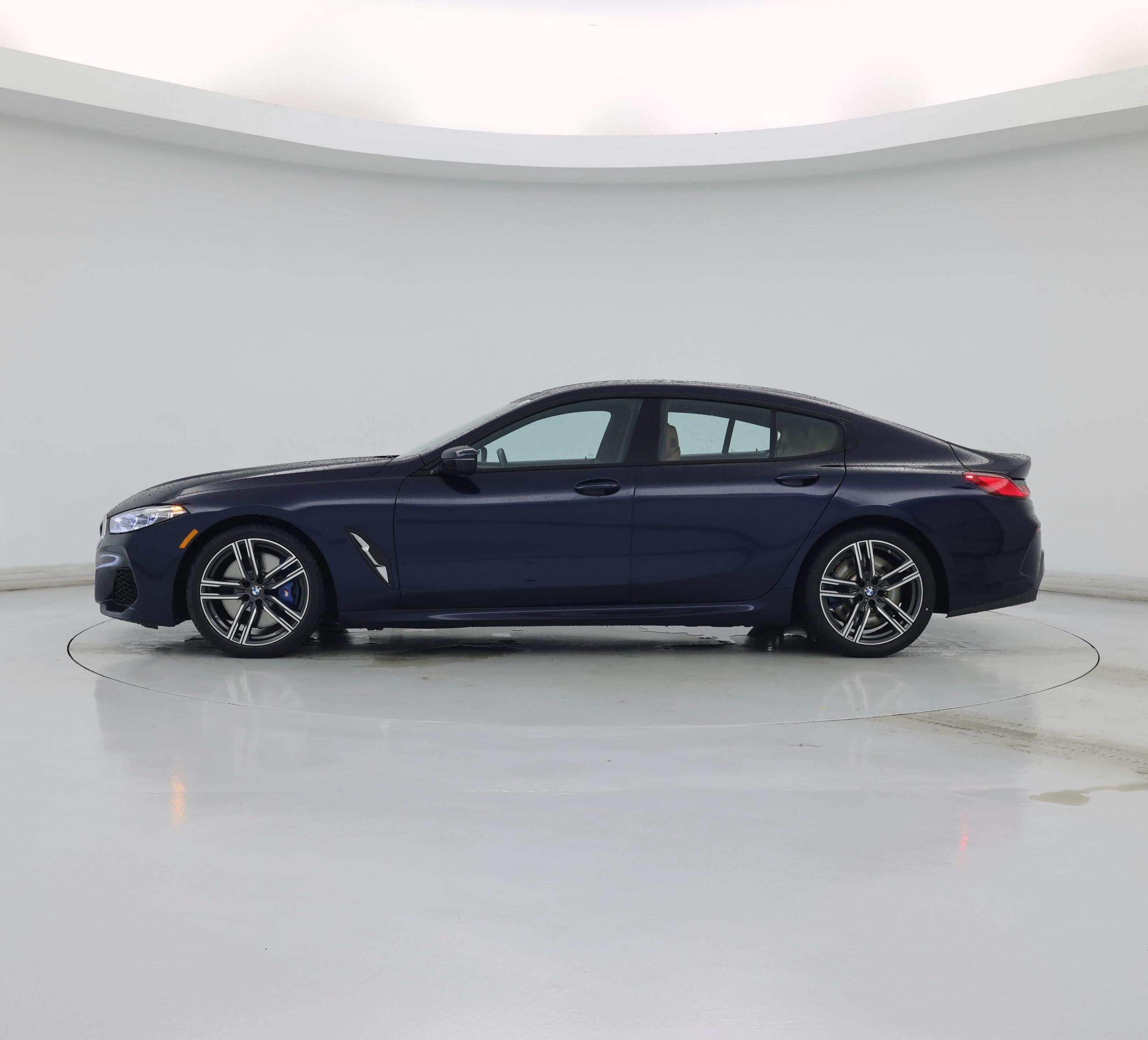 Thumbnail: 2022 BMW 8 Series - 3