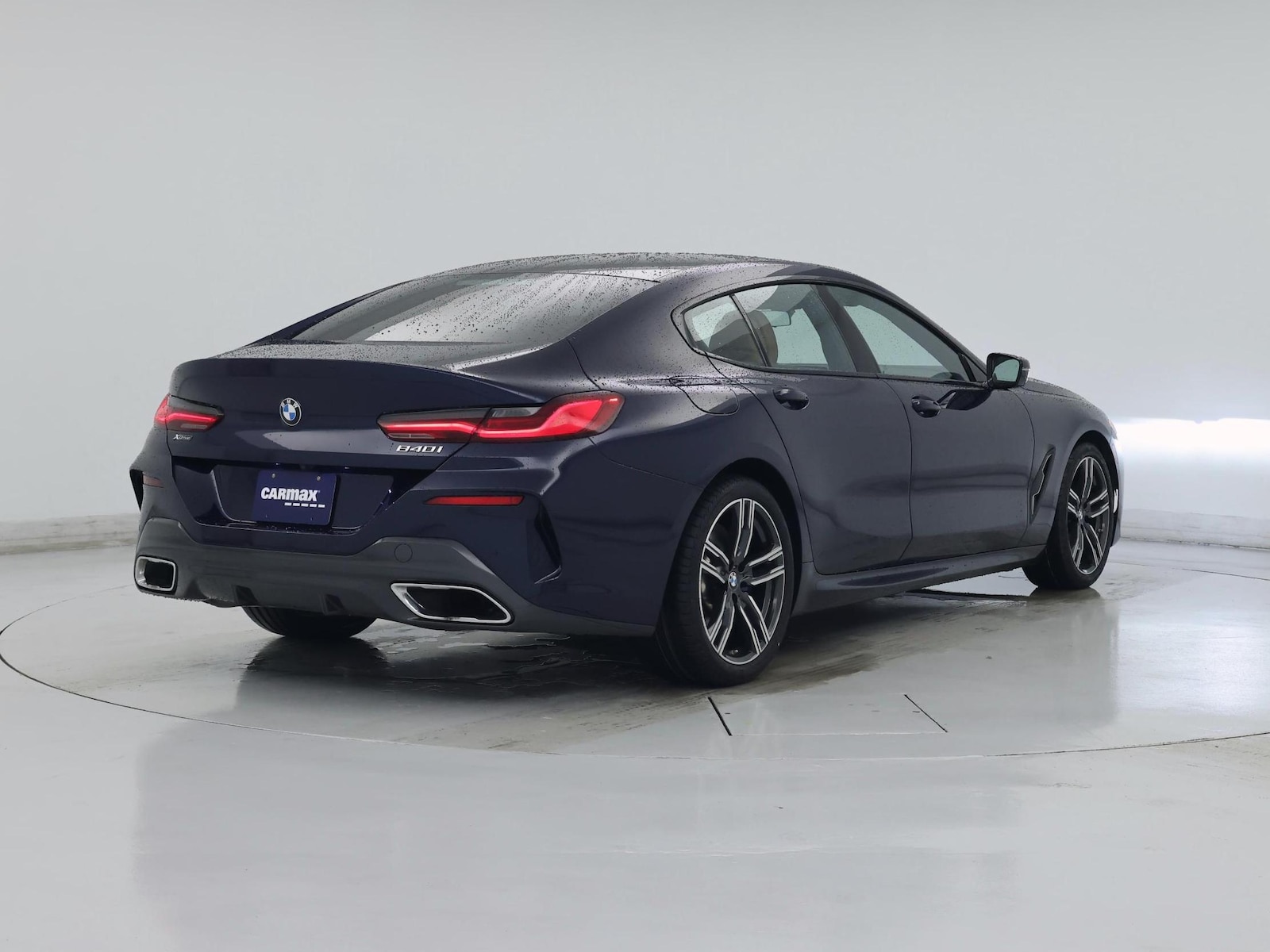 2022 BMW 8 Series 840i - Photo 9