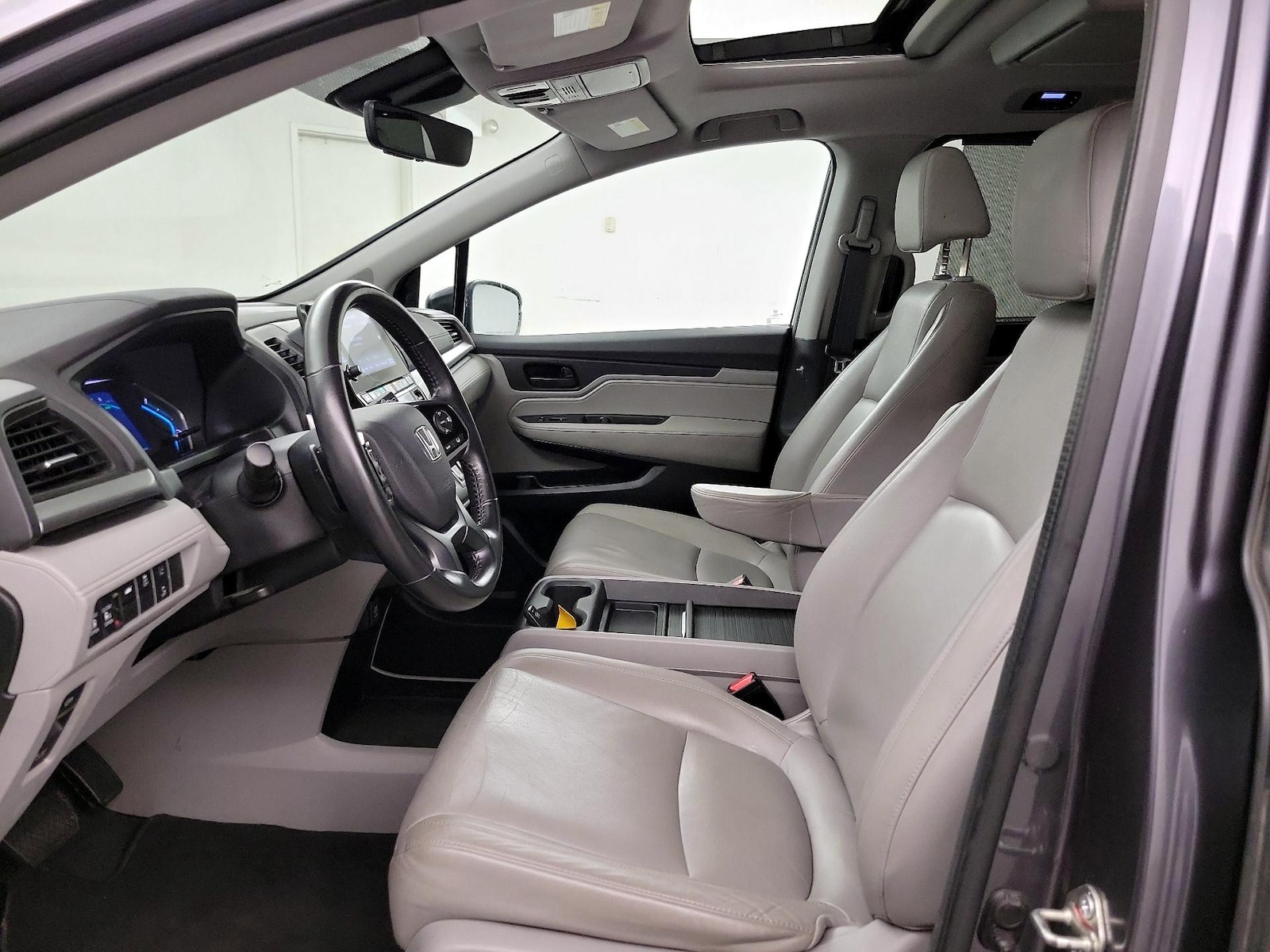 2018 Honda Odyssey EX-L - Photo 12