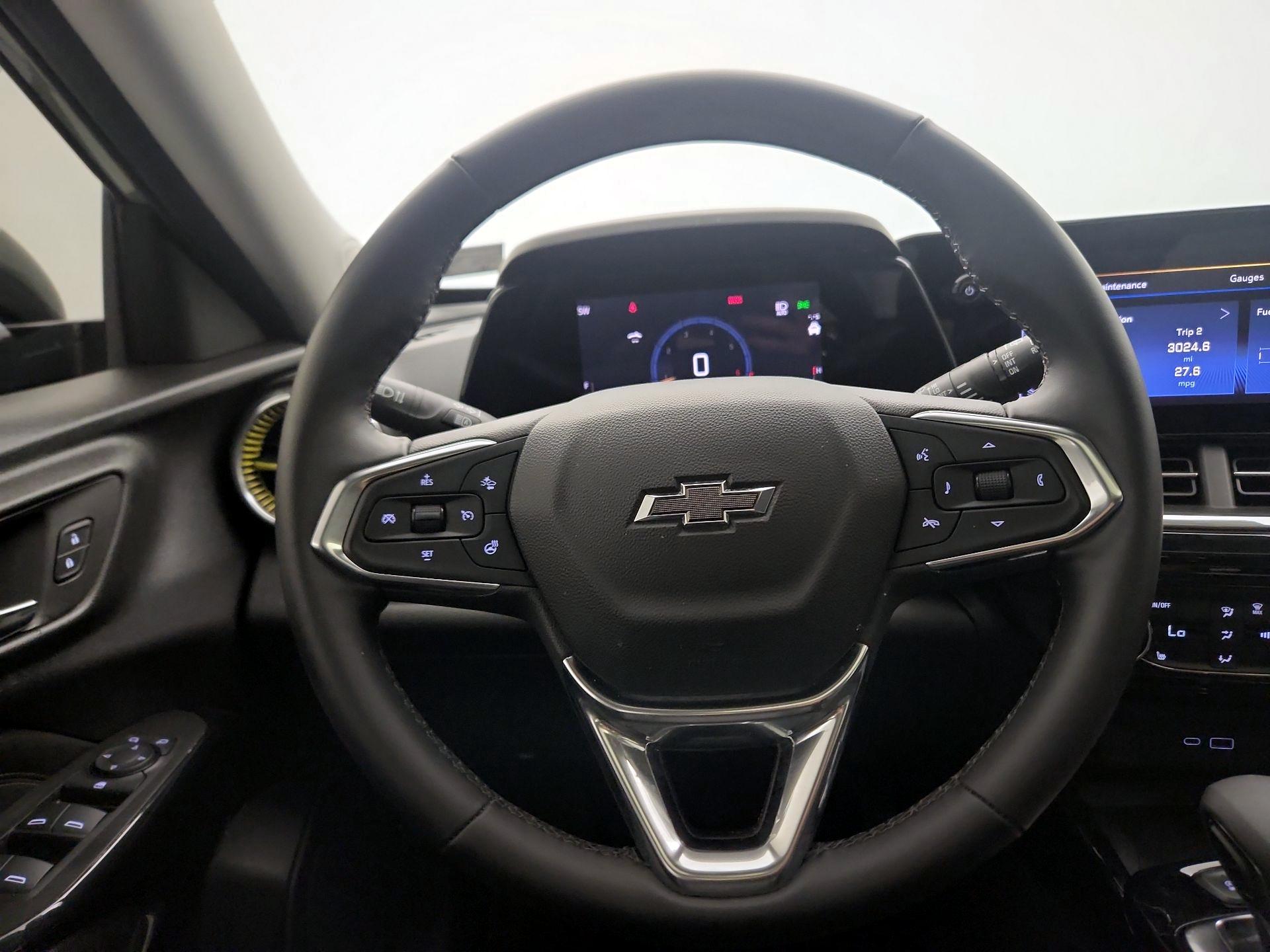 Thumbnail: 2025 Chevrolet Trax - 10