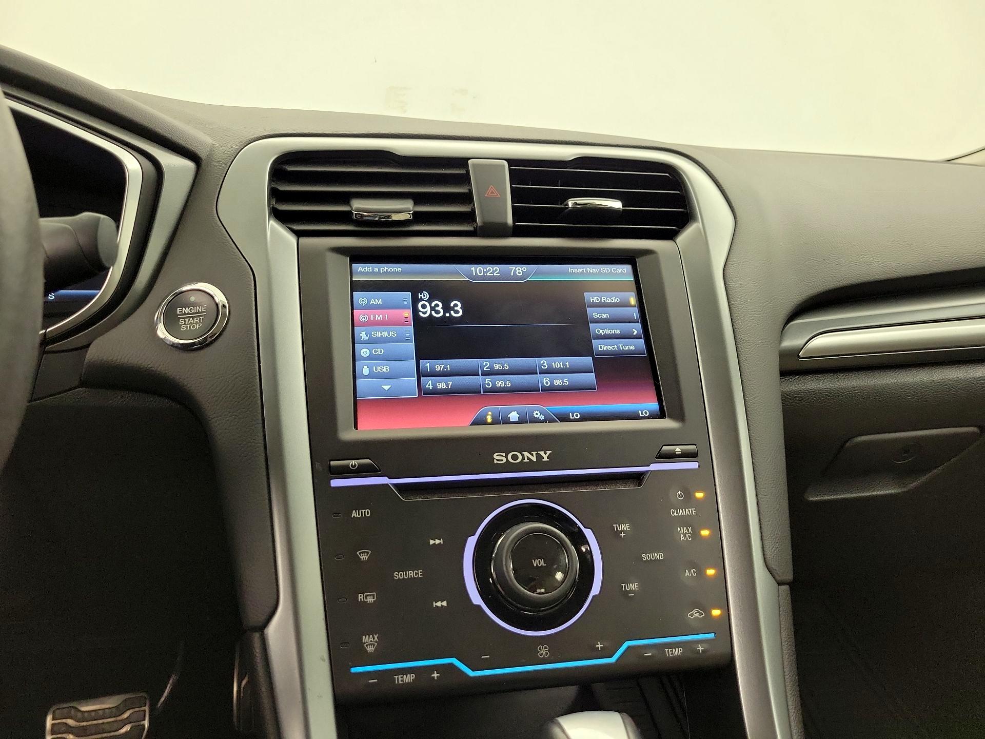Thumbnail: 2015 Ford Fusion - 15