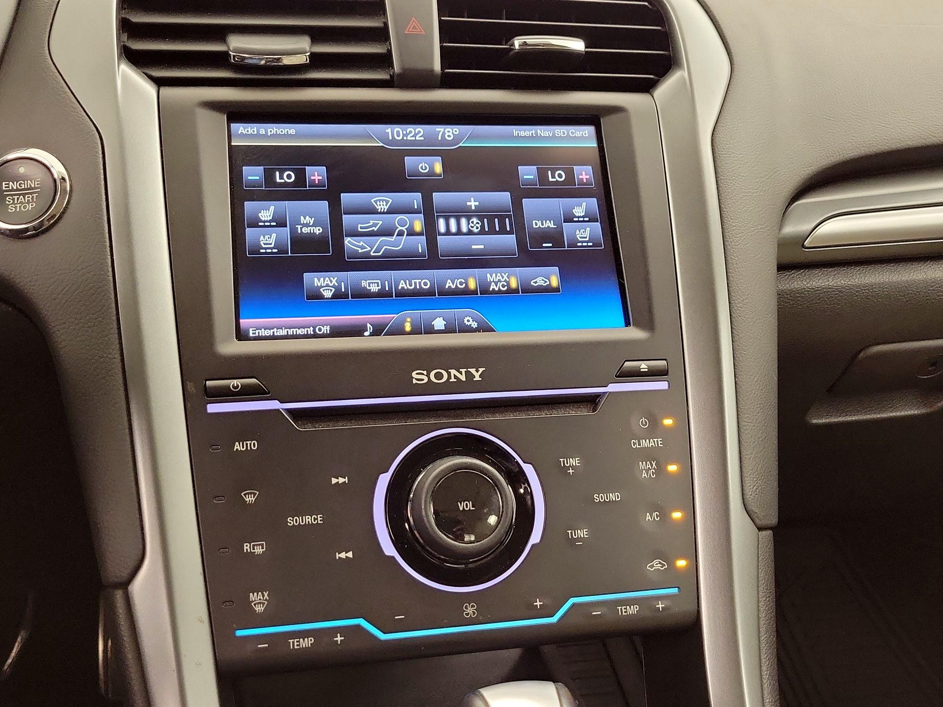 Thumbnail: 2015 Ford Fusion - 16