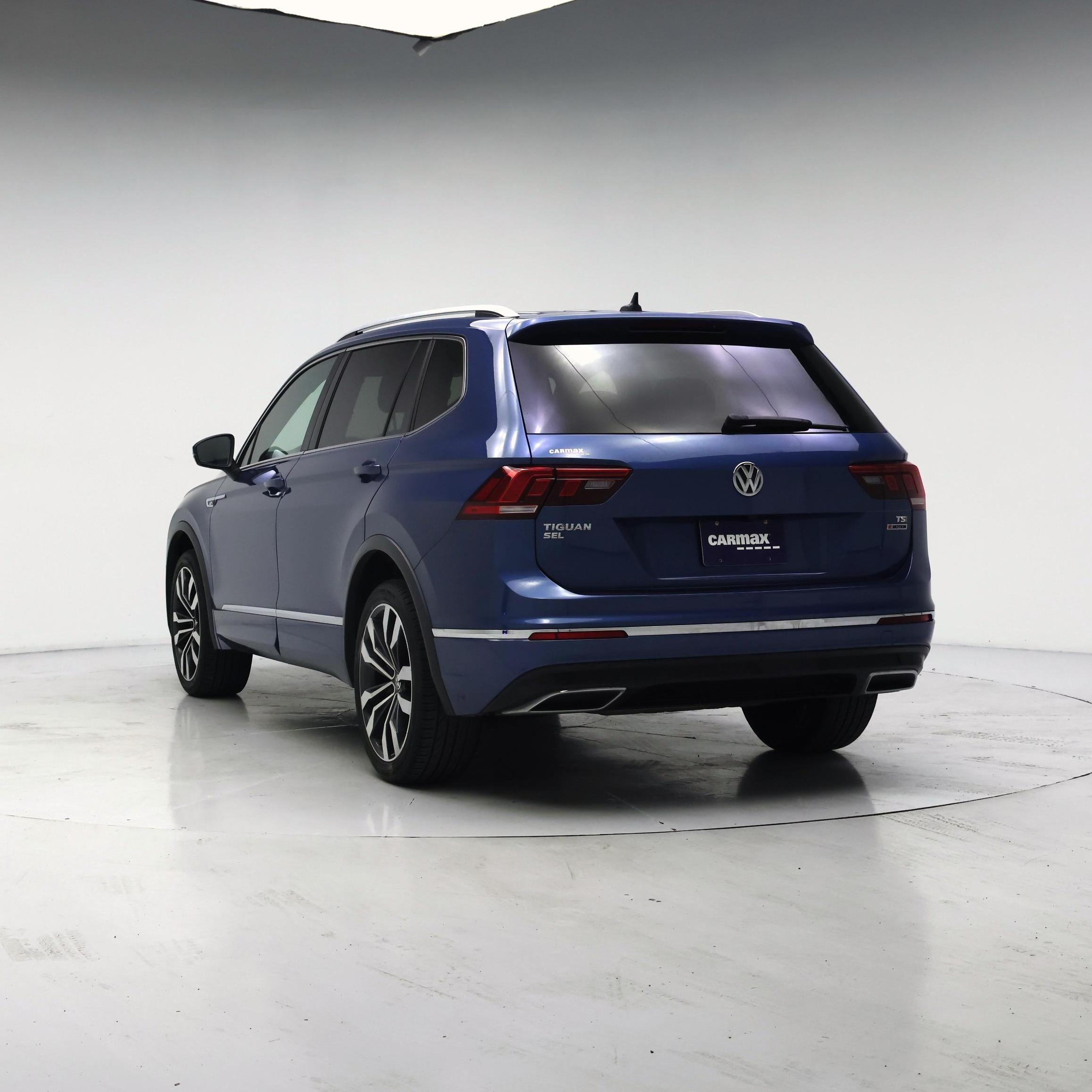 Thumbnail: 2018 Volkswagen Tiguan - 2