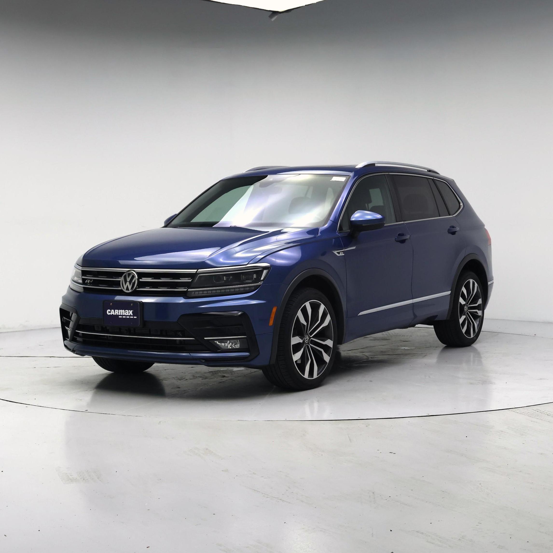Thumbnail: 2018 Volkswagen Tiguan - 4