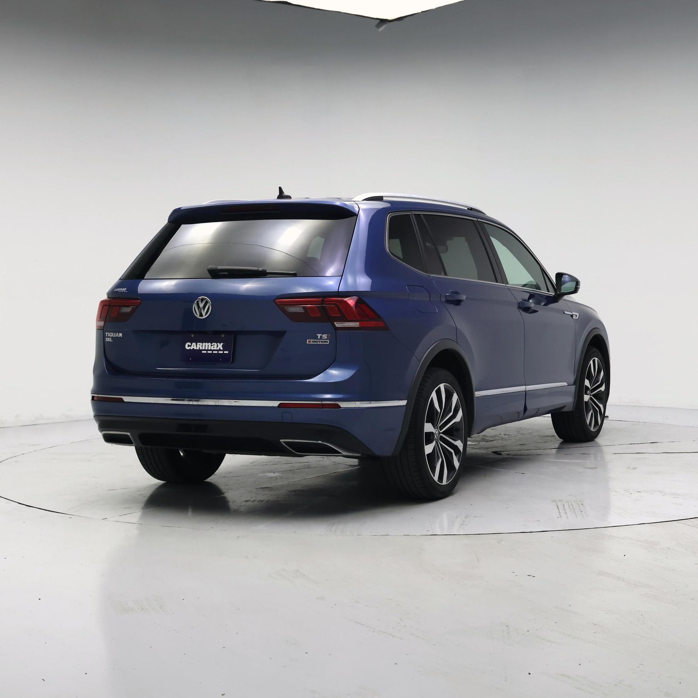 Thumbnail: 2018 Volkswagen Tiguan - 8