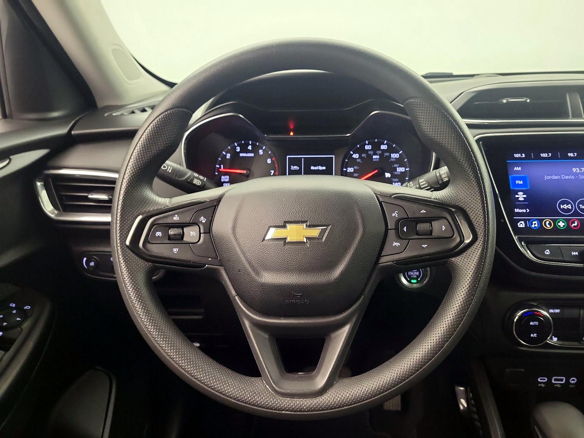 Thumbnail: 2021 Chevrolet TrailBlazer - 10