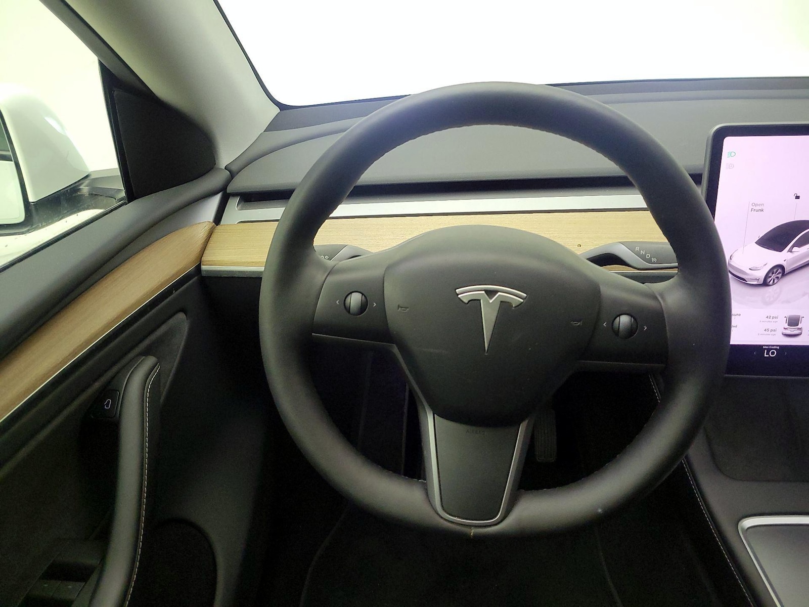 2023 Tesla Model Y Long Range - Photo 11