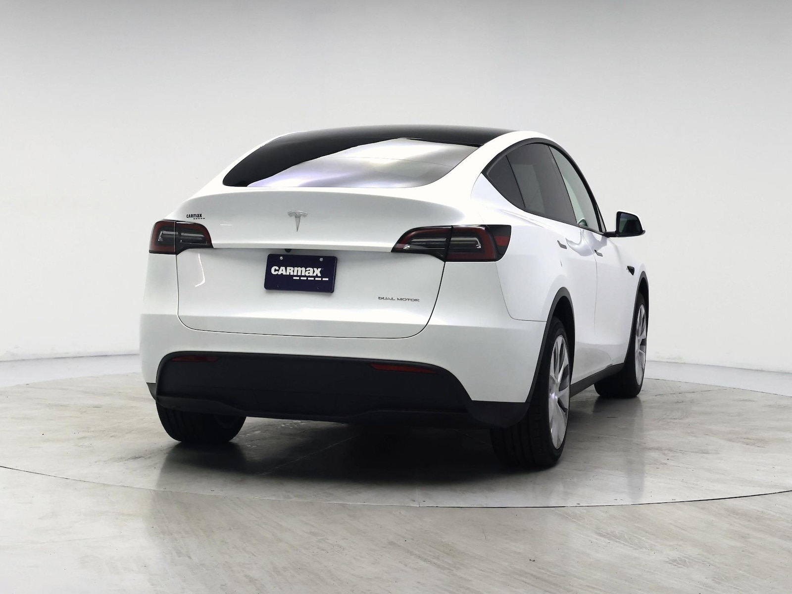2023 Tesla Model Y Long Range - Photo 9