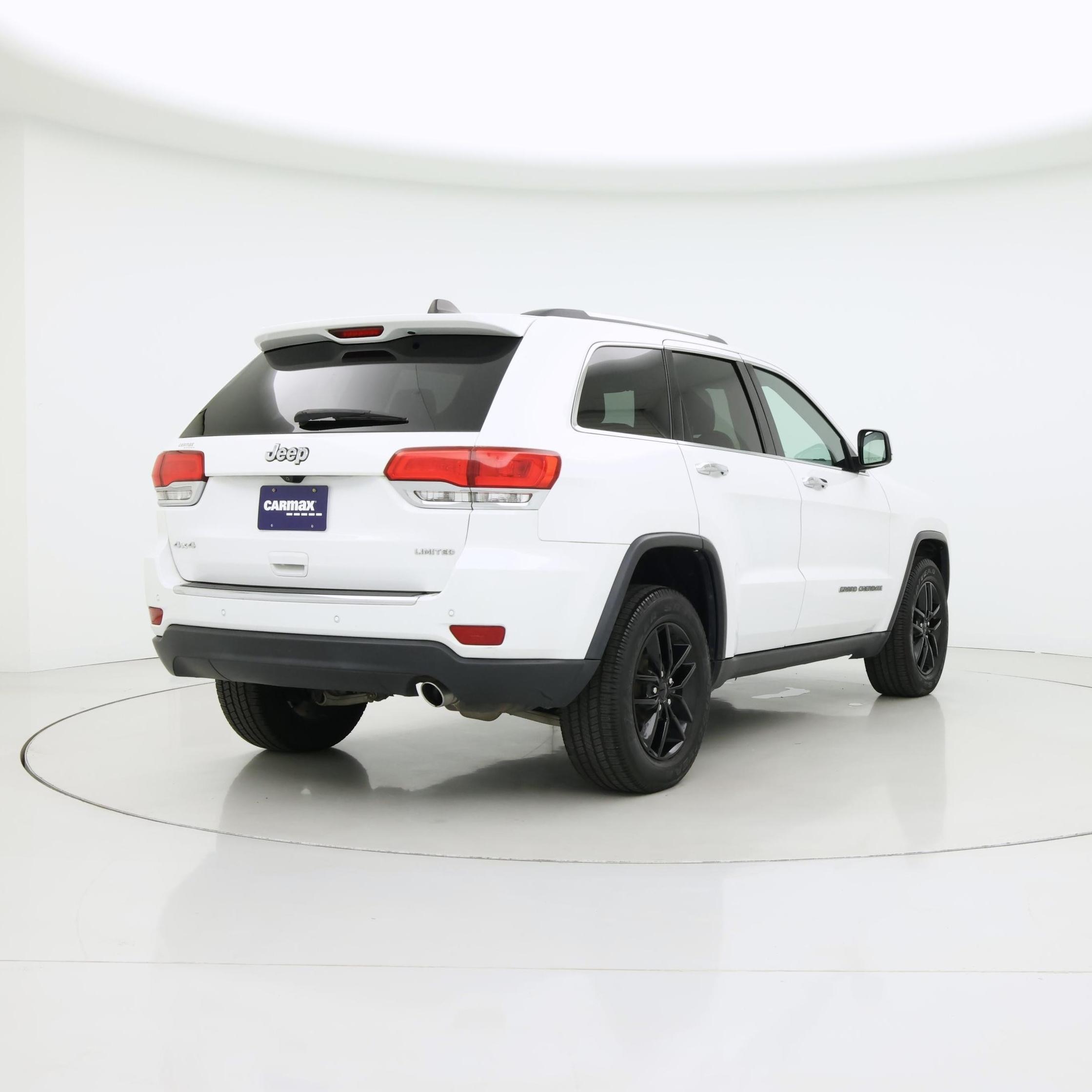 Thumbnail: 2019 Jeep Grand Cherokee - 8