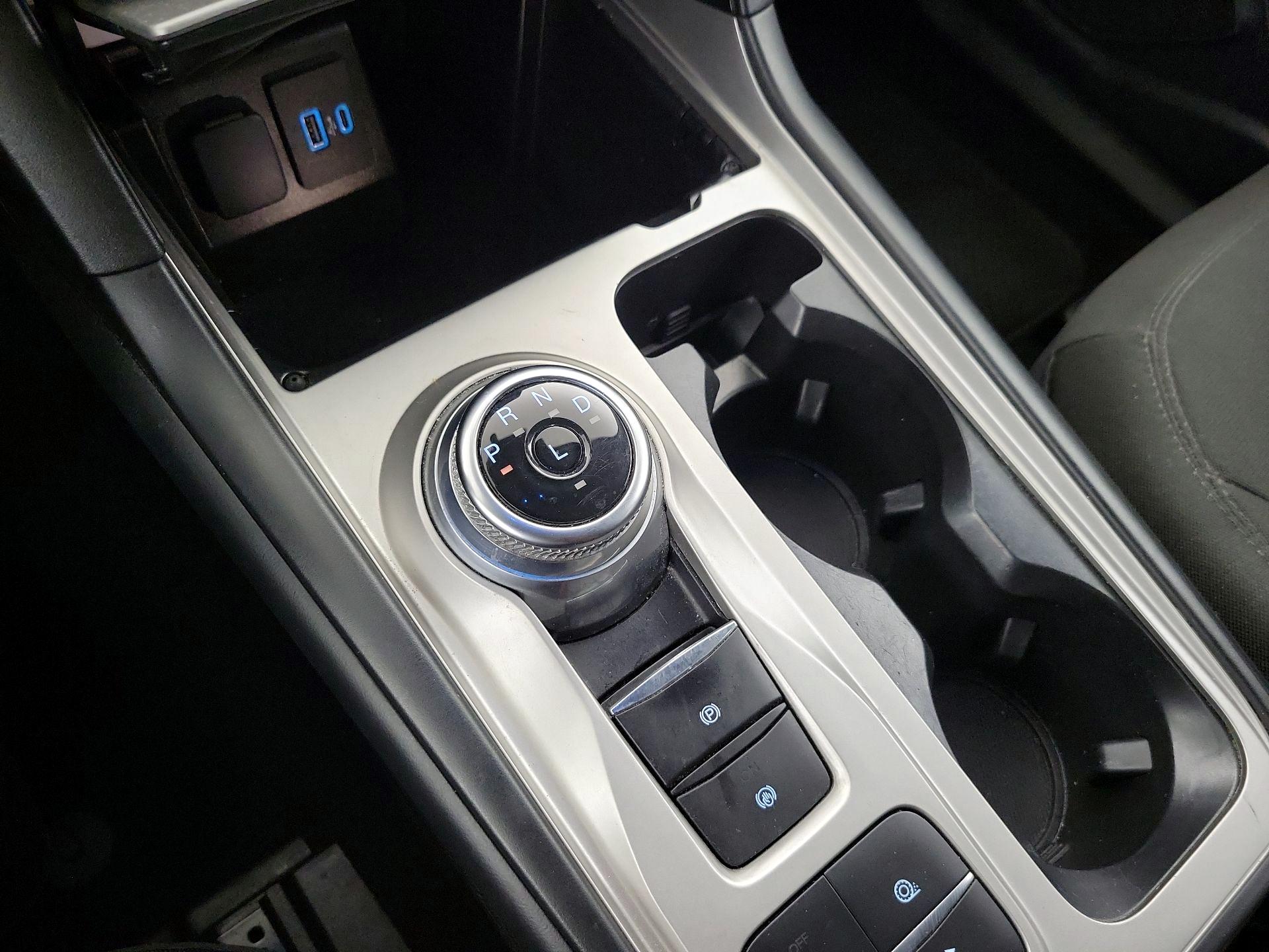 Thumbnail: 2021 Ford Explorer - 17