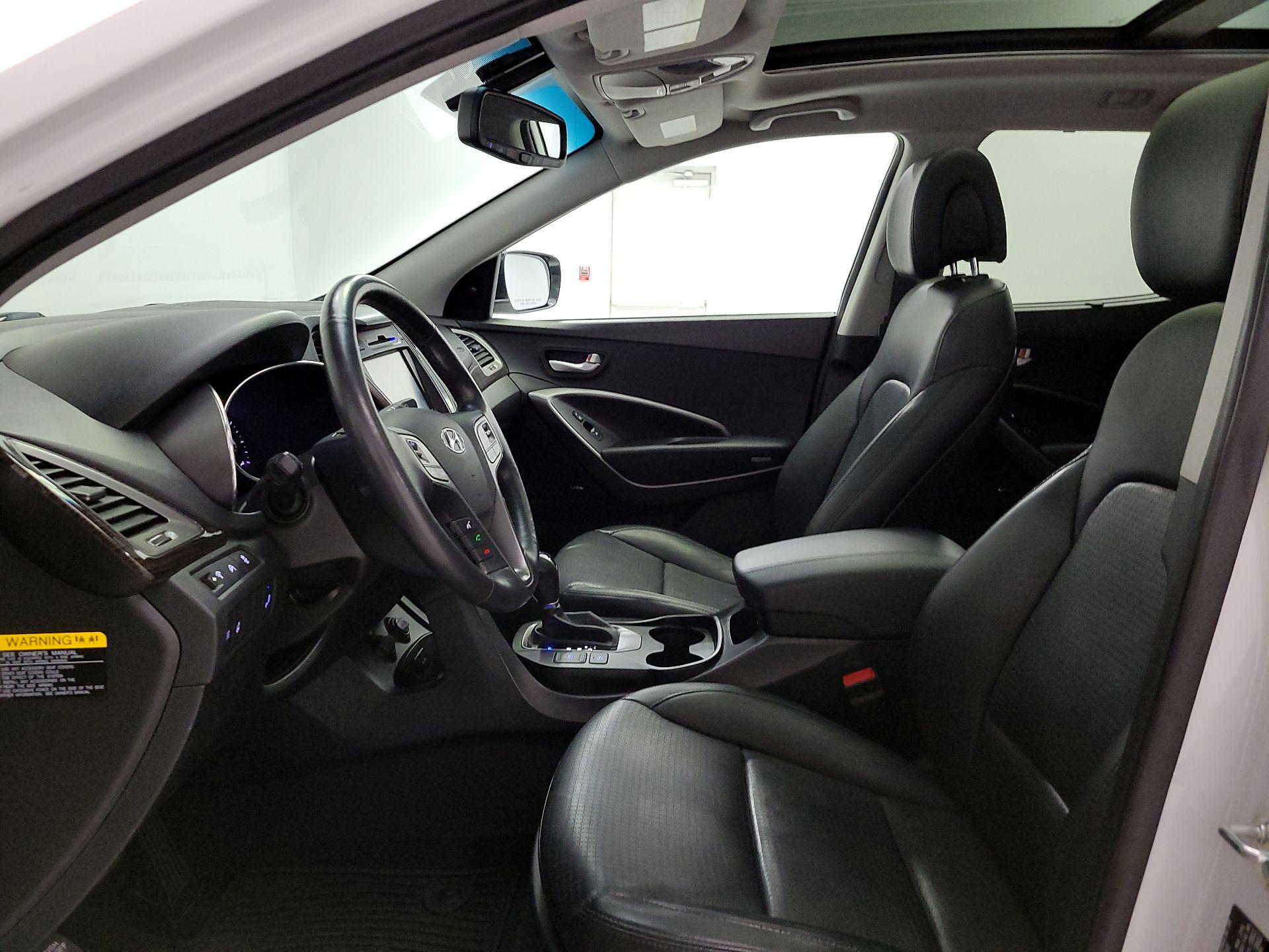 Thumbnail: 2015 Hyundai Santa Fe - 11