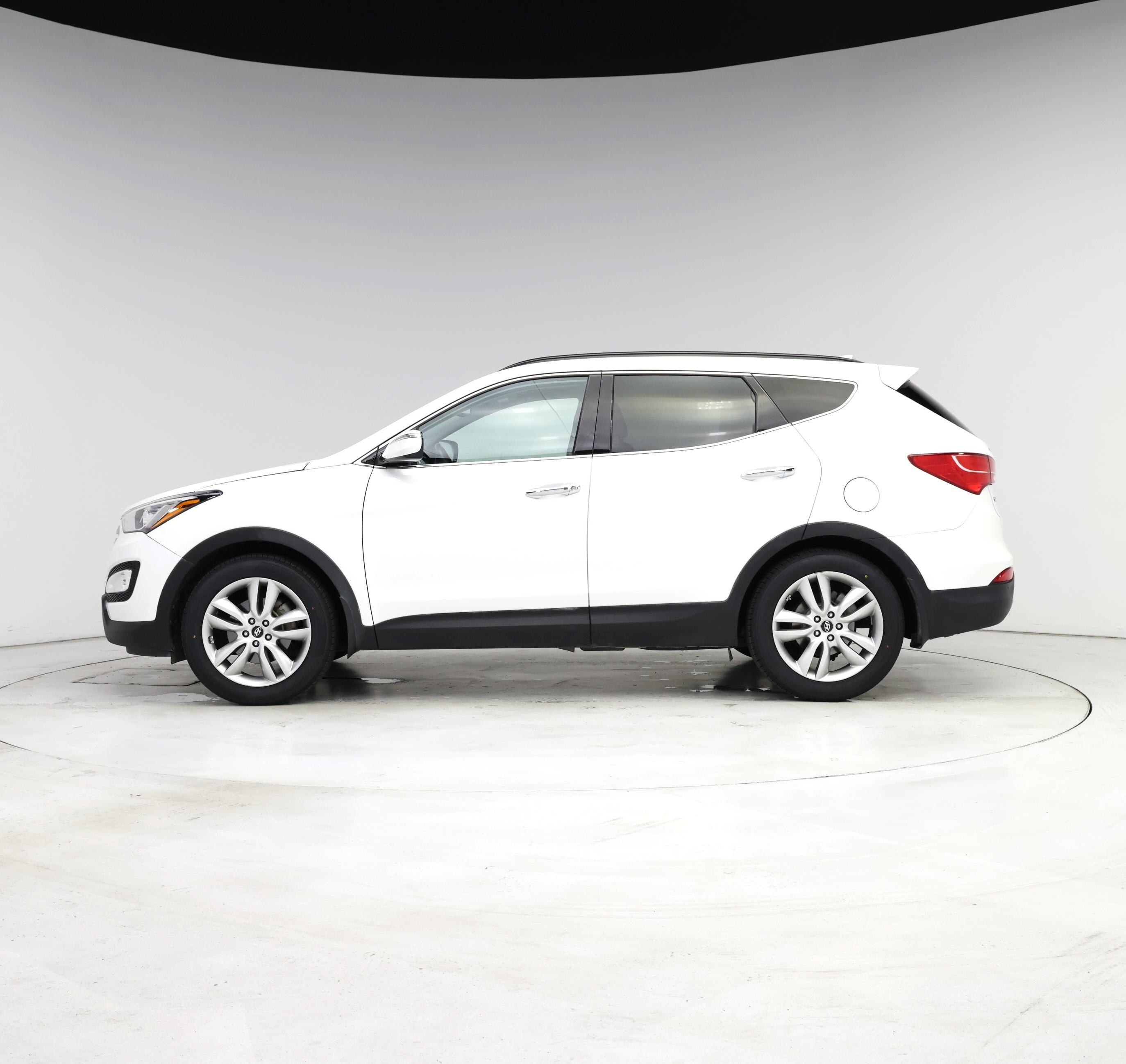 Thumbnail: 2015 Hyundai Santa Fe - 3