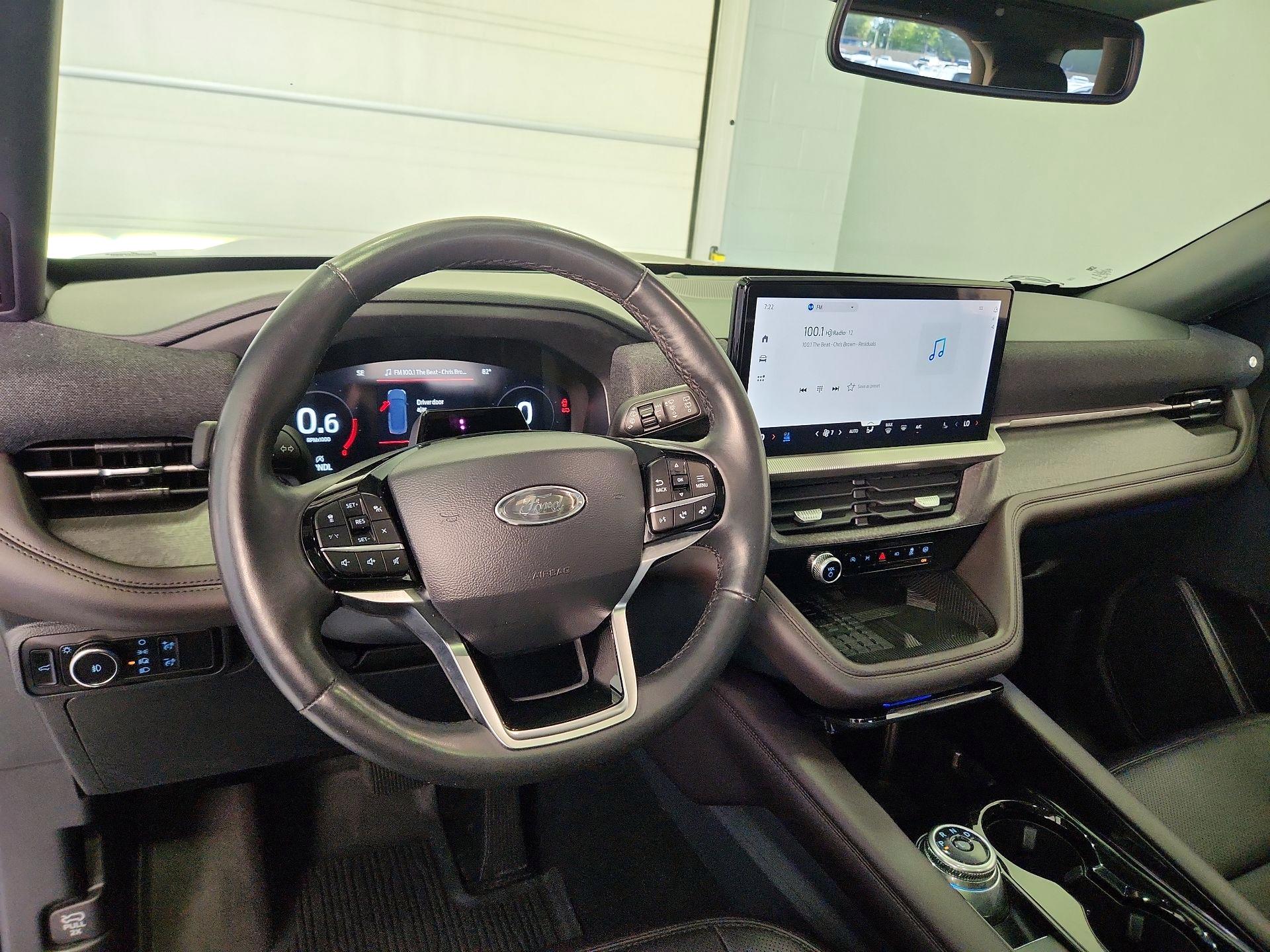 Thumbnail: 2025 Ford Explorer - 9