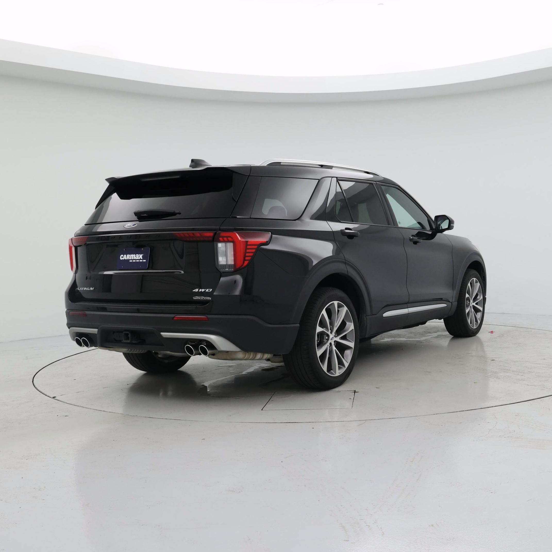 Thumbnail: 2025 Ford Explorer - 8