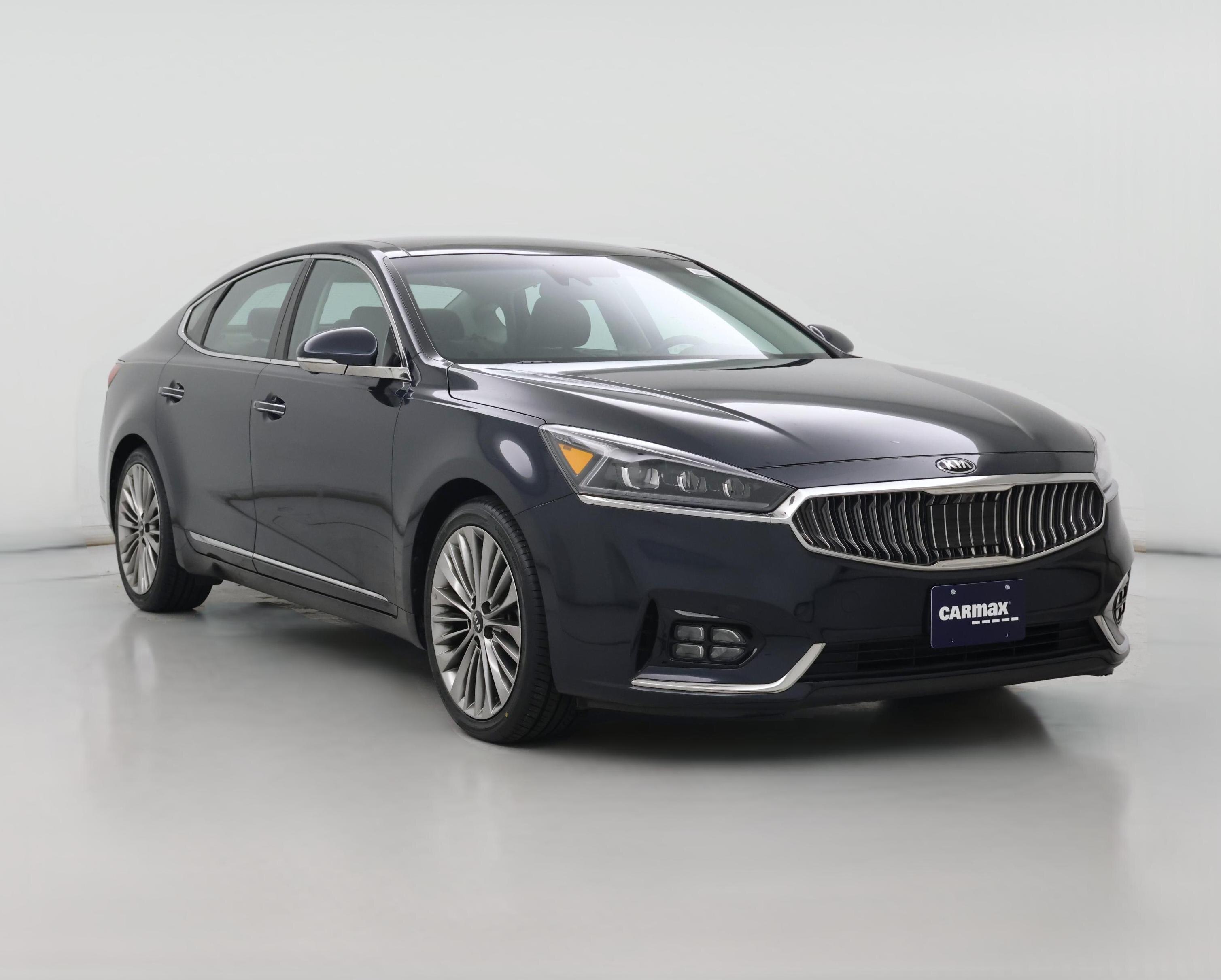 Thumbnail: 2017 Kia Cadenza - 1