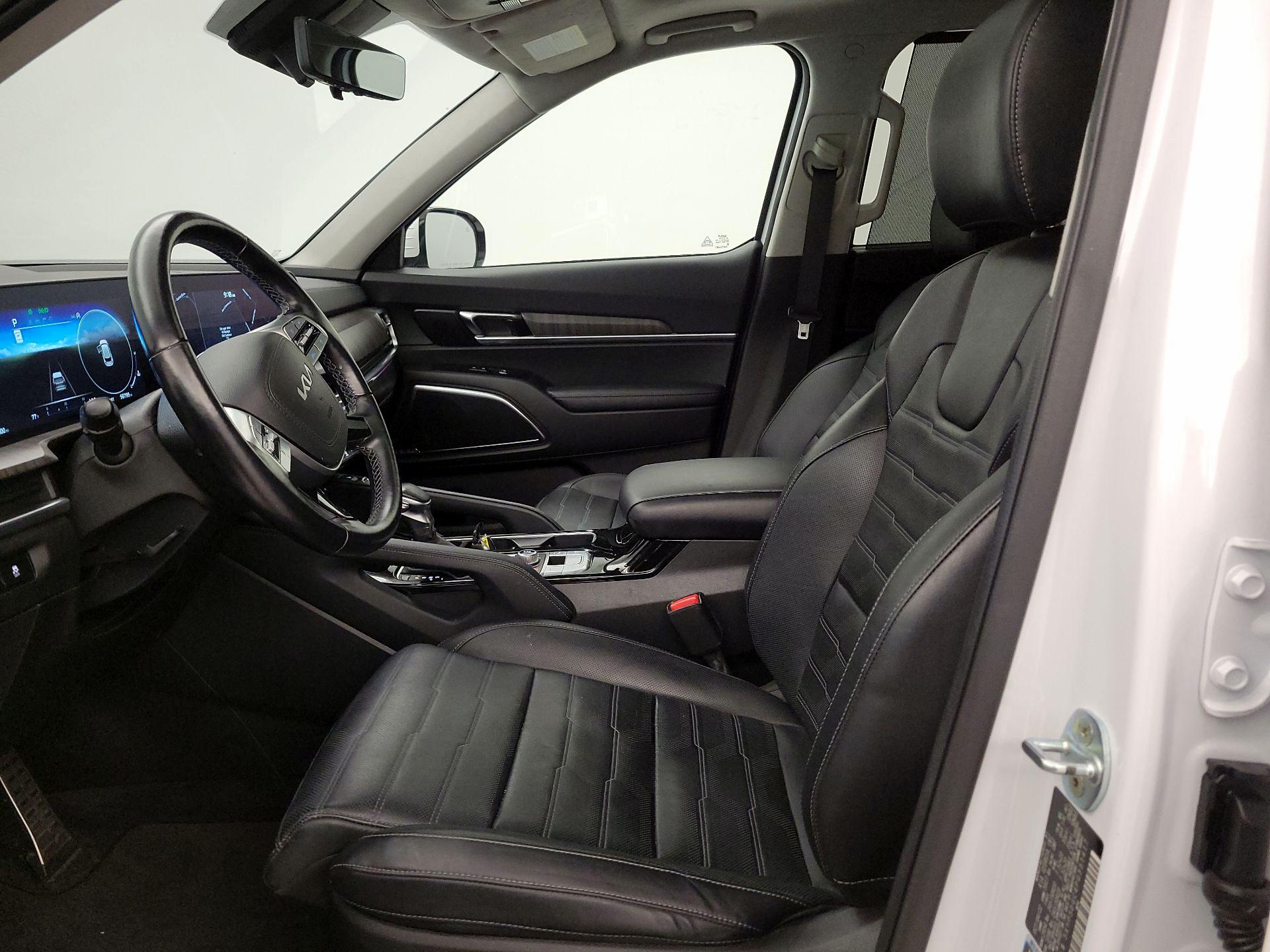 Thumbnail: 2023 Kia Telluride - 11