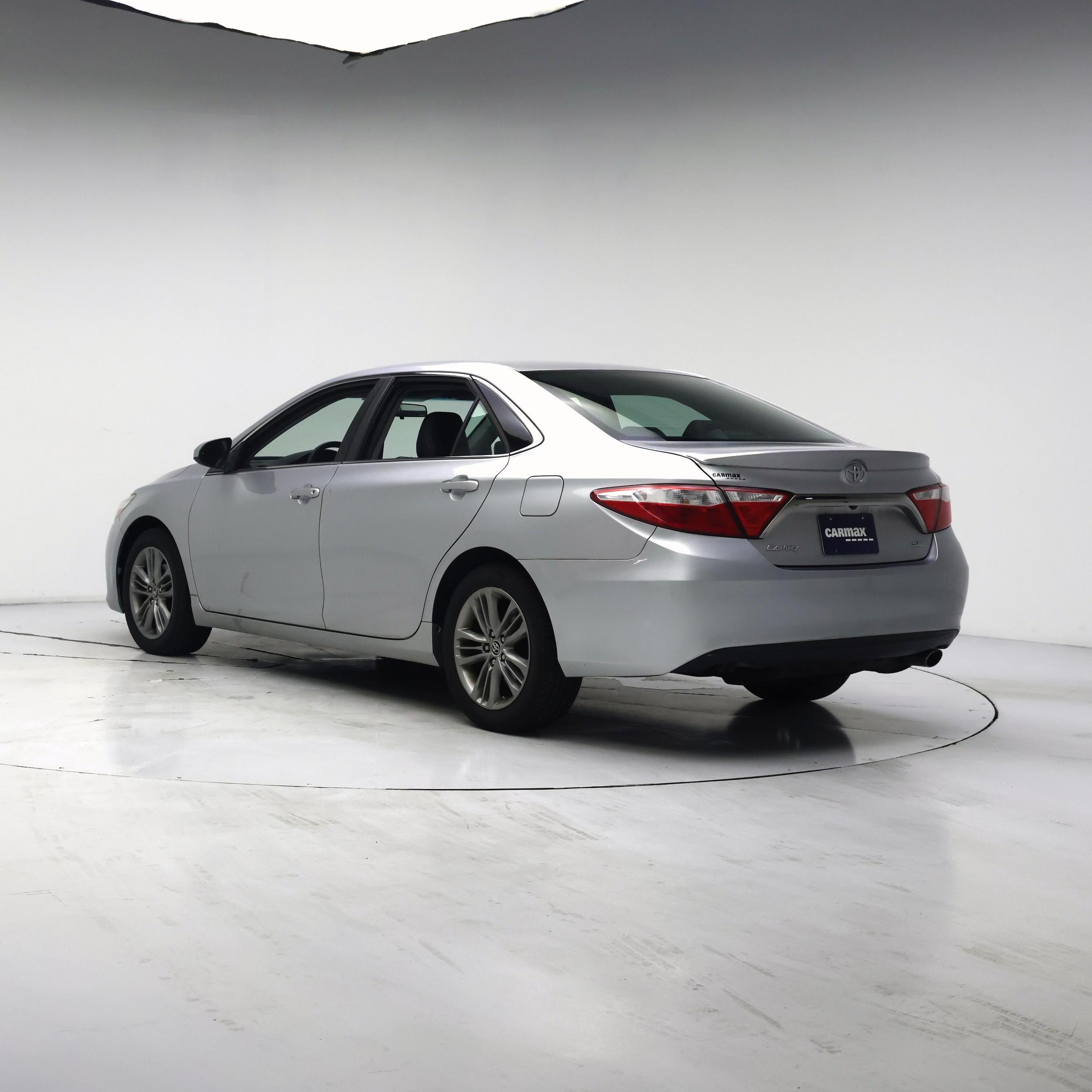Thumbnail: 2015 Toyota Camry - 2