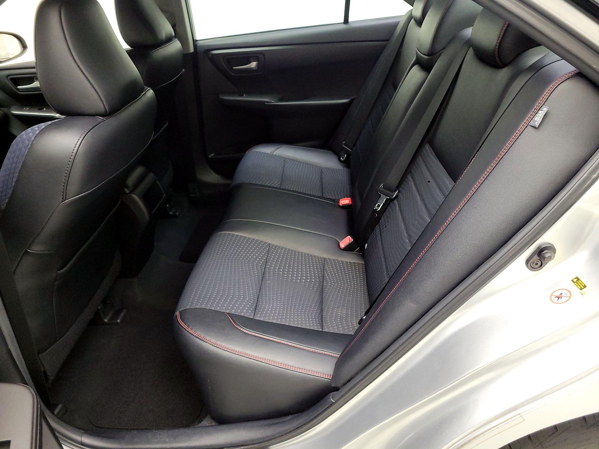 Thumbnail: 2015 Toyota Camry - 19