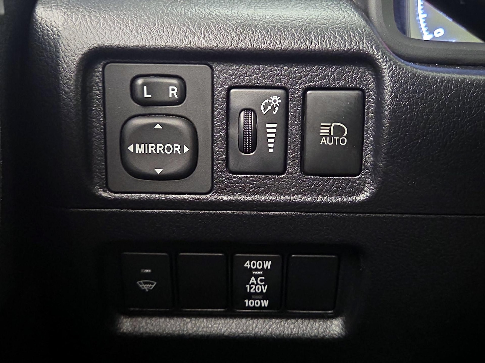 2021 Toyota 4Runner SR5 Premium - Photo 14