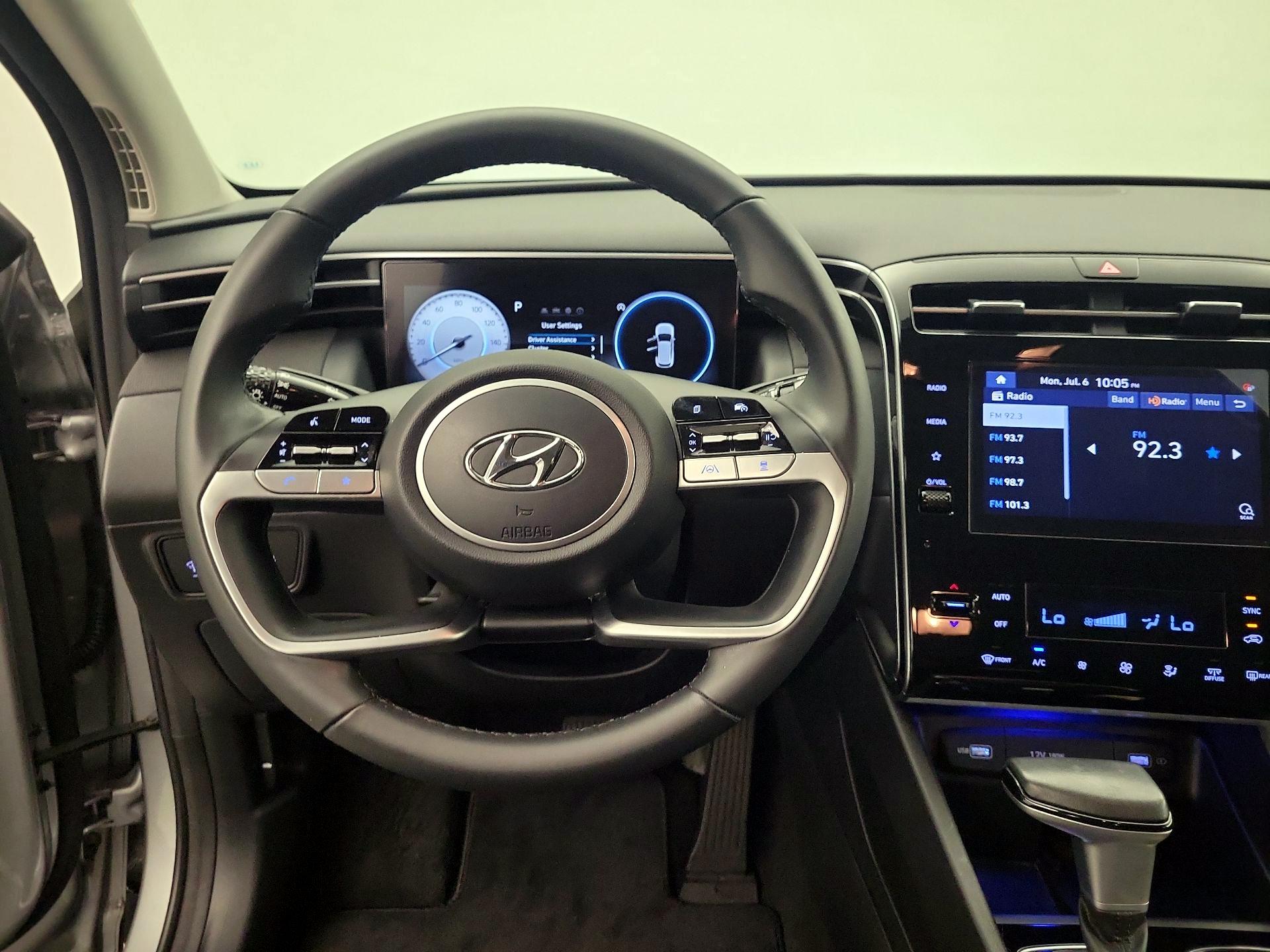 Thumbnail: 2022 Hyundai Tucson - 10
