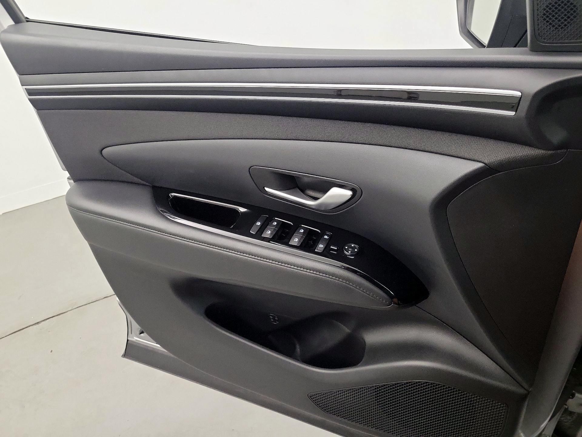 Thumbnail: 2022 Hyundai Tucson - 12